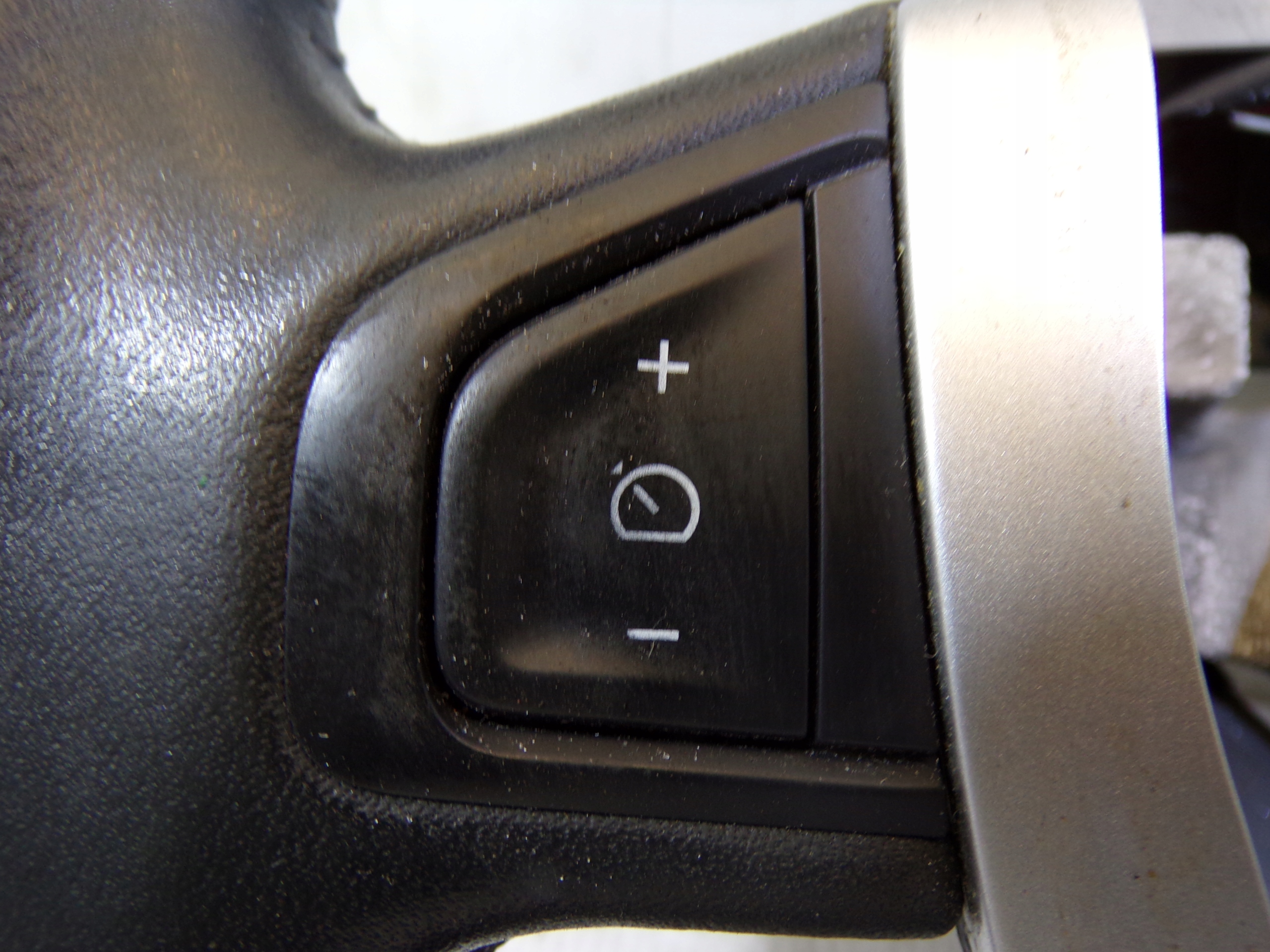 lenkrad RENAULT LAGUNA 3 III Leder, MULTIFUNKCYJNA