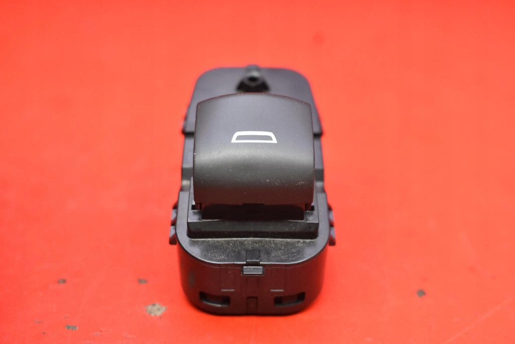 switch lifting windows right rear part 84513466 OPEL AMPERA-E BOLT II 17-20