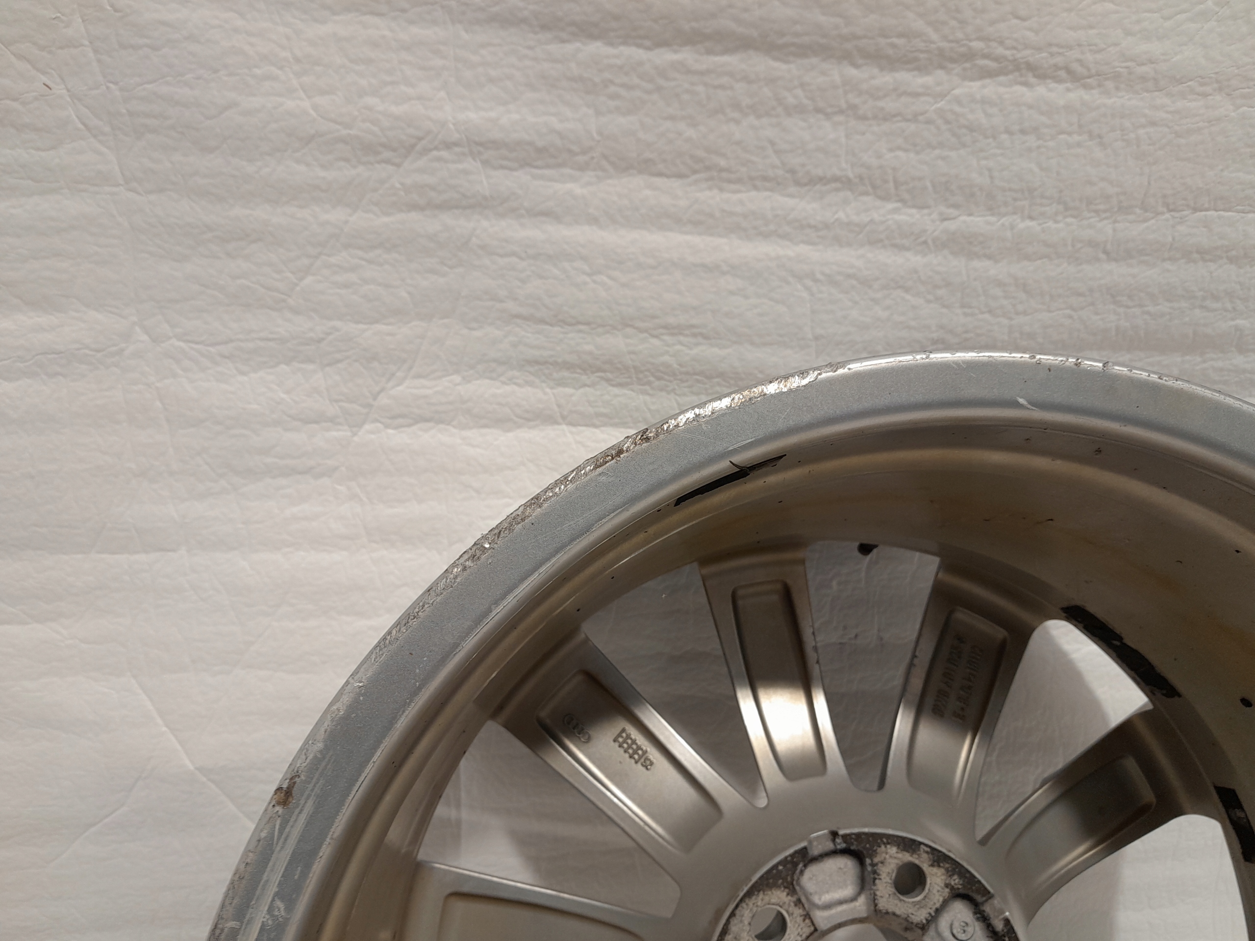 AUDI A4 B9 A5 8W A6 disk ALU 18'' CALI ORG. 8W0601025S