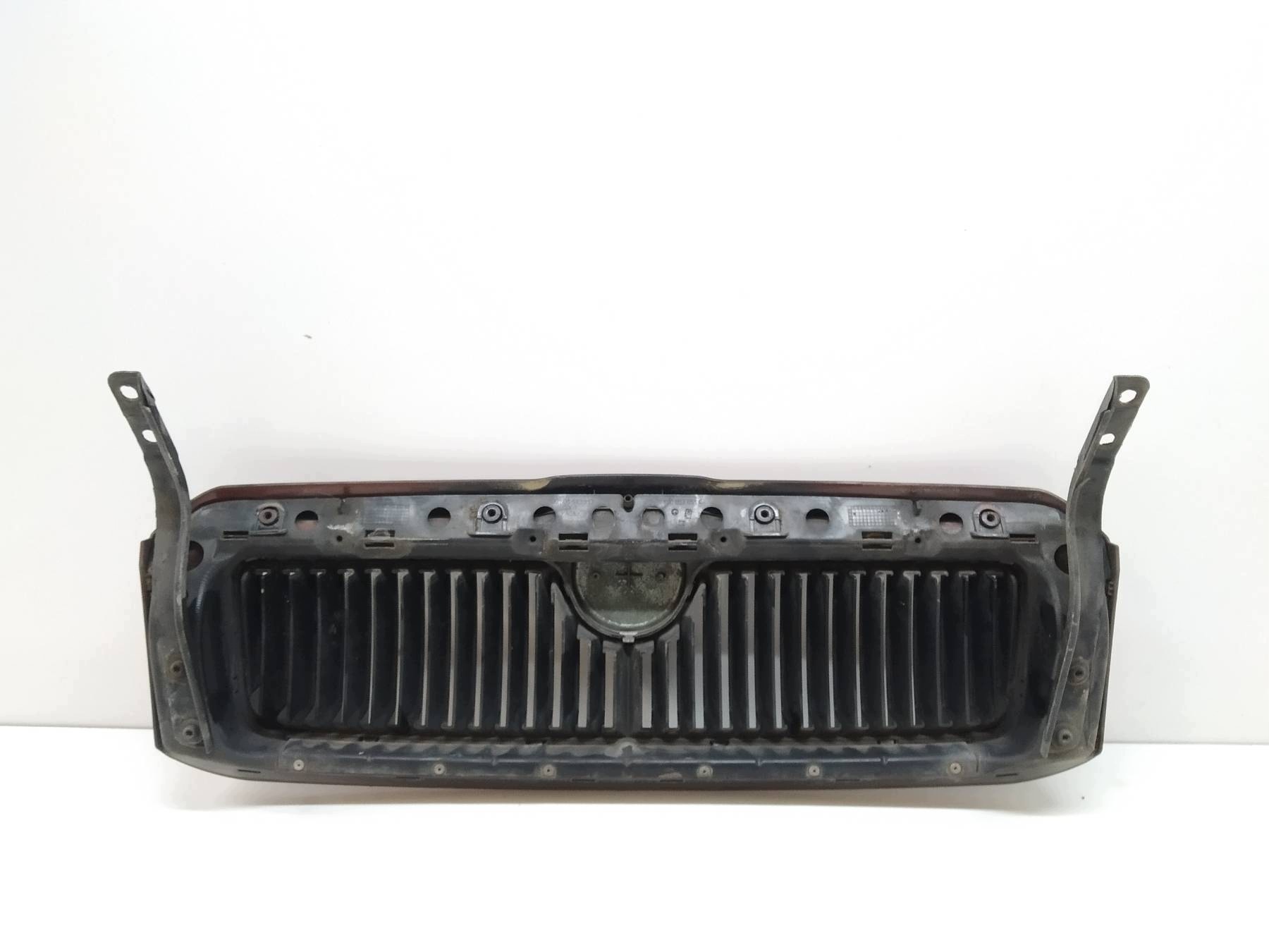 grille 1U0853651C Skoda Octavia et (1996-2010)