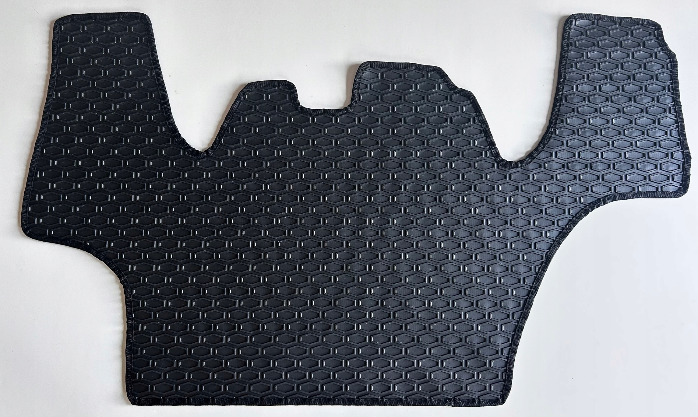 Kobereček New Holland T5 T5.75 T5.105 T5.120 Gumová Rohož Drážky