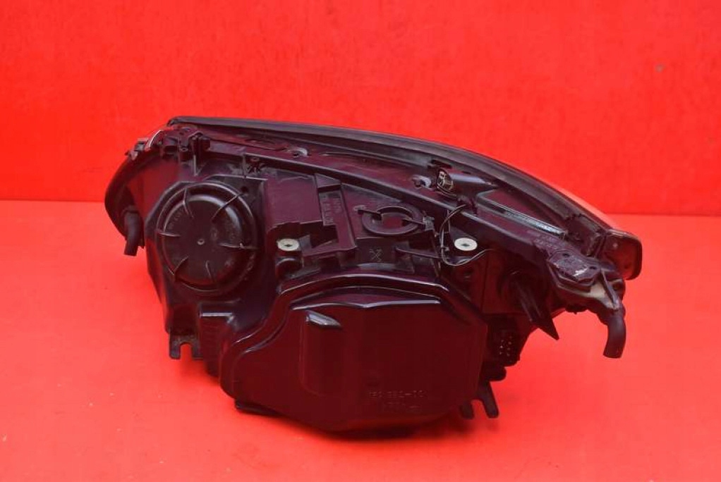REFLEKTOR right light front XENON EU 162396 BMW E60 E61 03-07