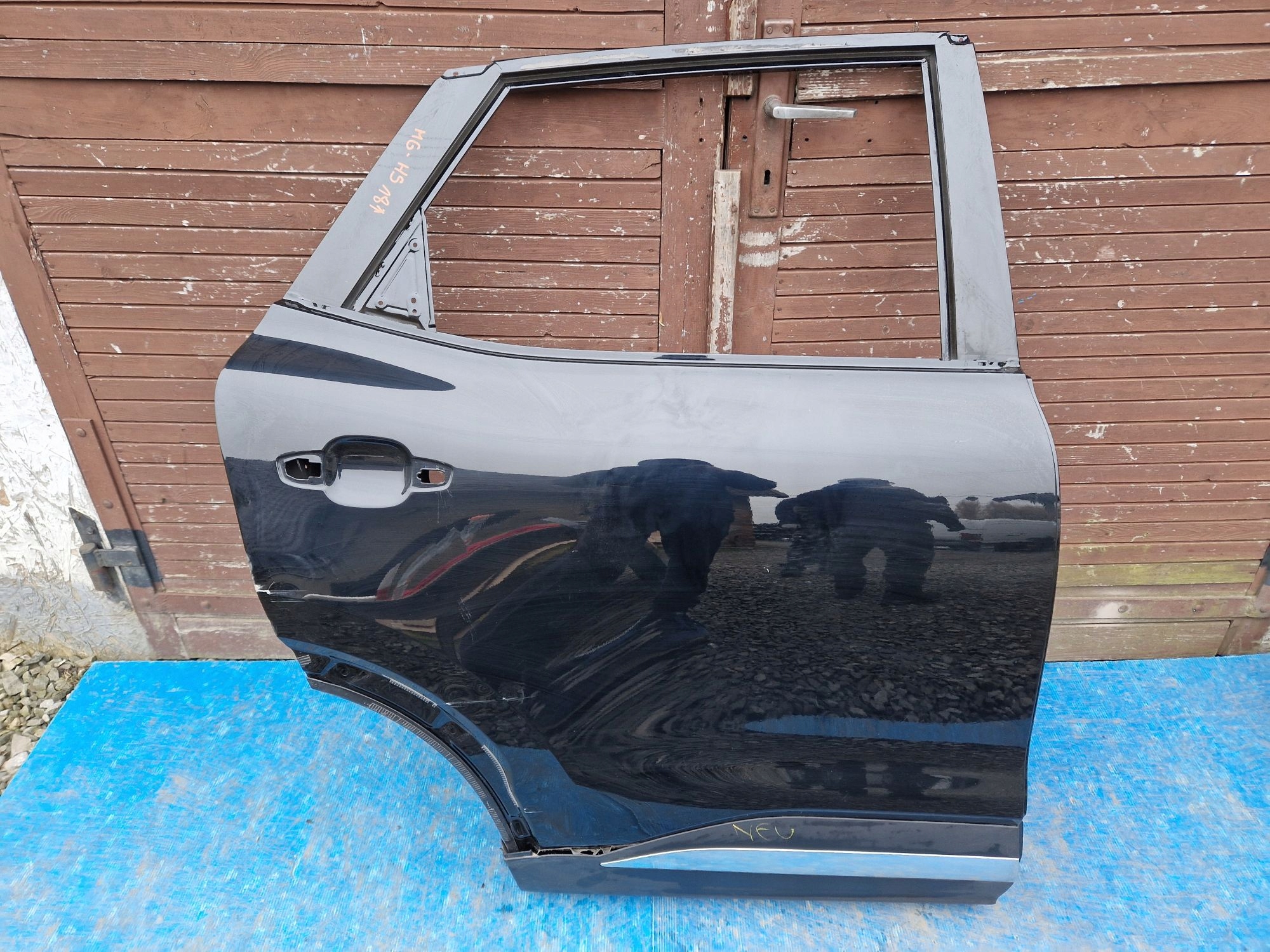 DRZWI PRAWE TYLNE MG HS 2018R->