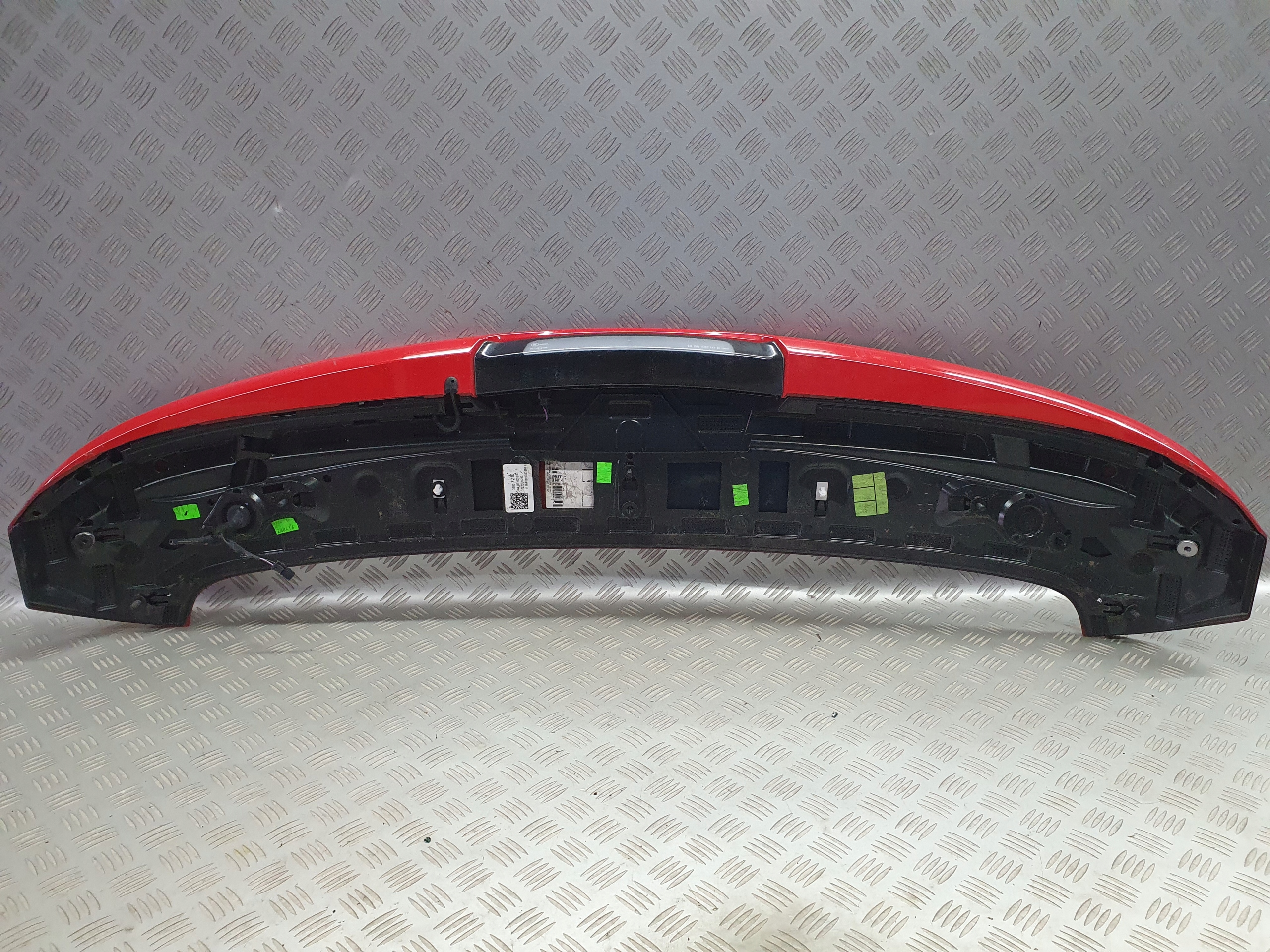 спойлер крышки стоп opel ASTRA K HB