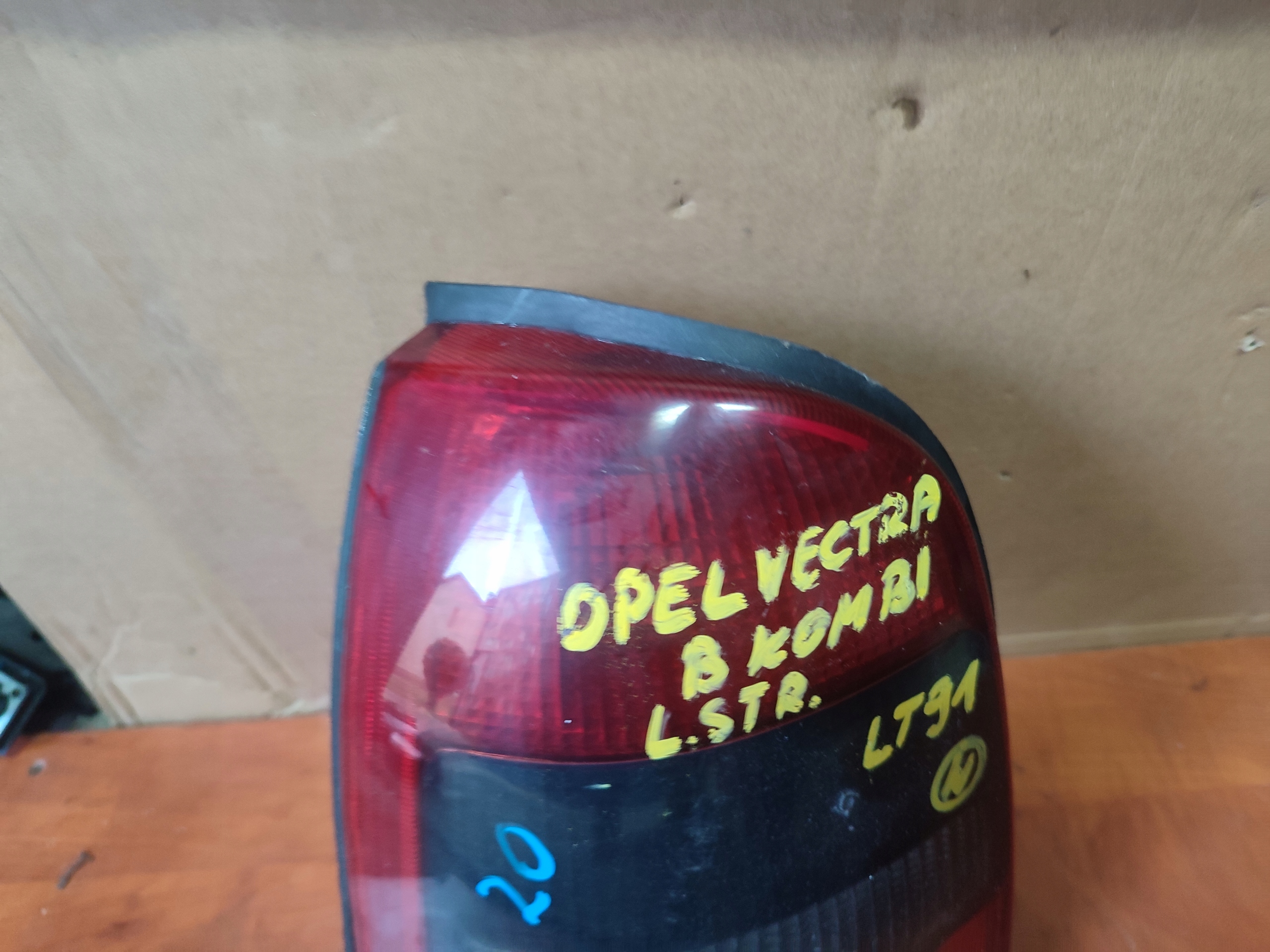 light left rear part left rear opel vectra b kombi