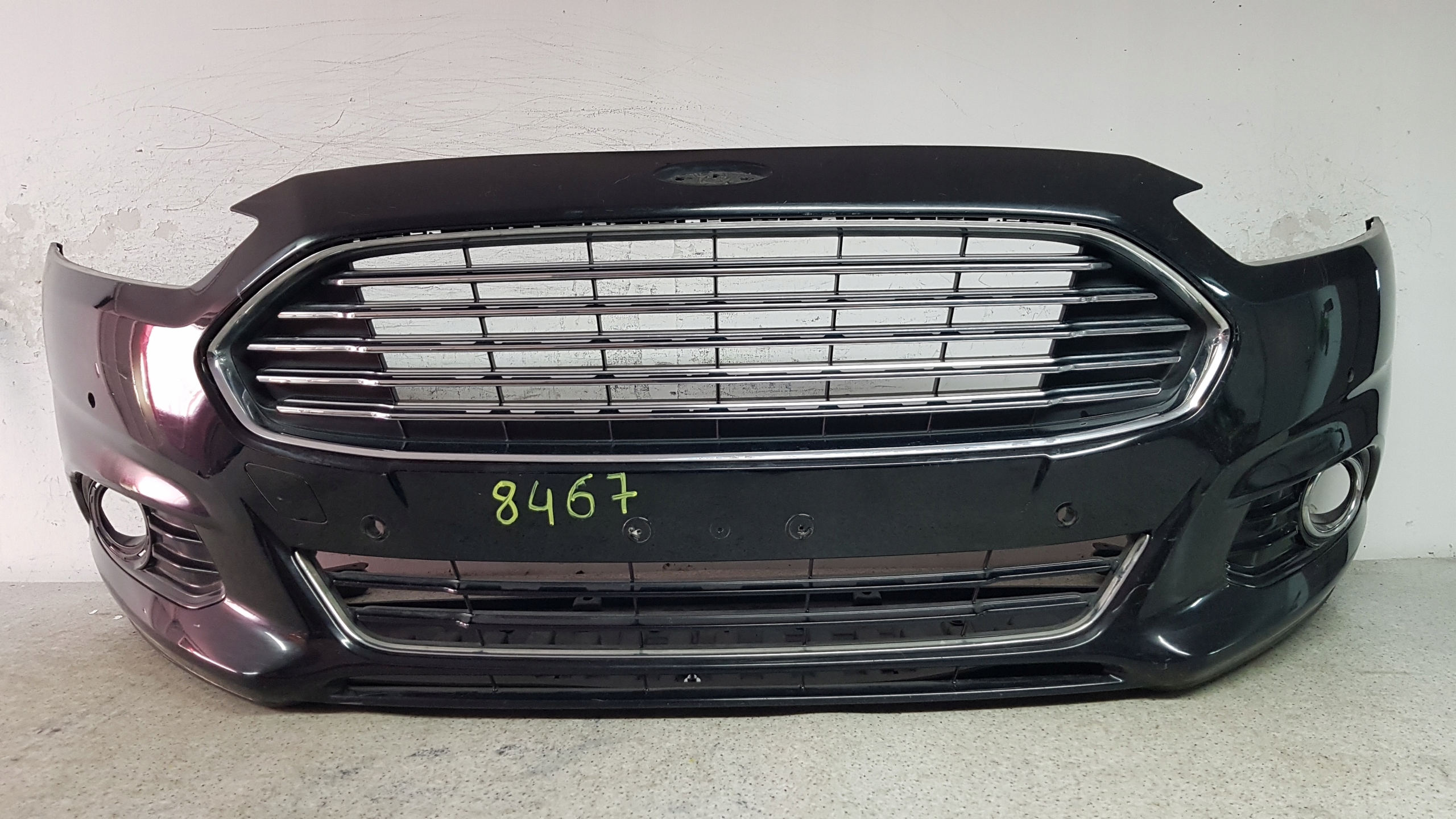 FORD MONDEO MK5 2014 - nárazník předek 8467