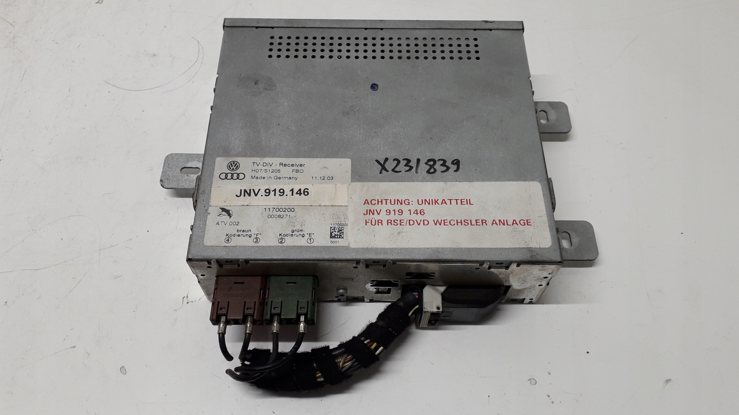 VW PHAETON MODUŁ TV JNV919146
