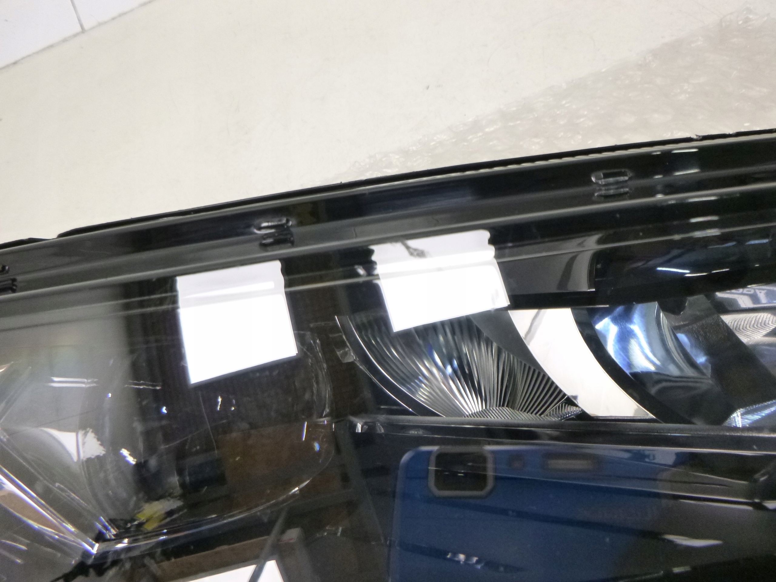 SKODA KODIAQ LIFT 8PIN right front right MATRYCOWA