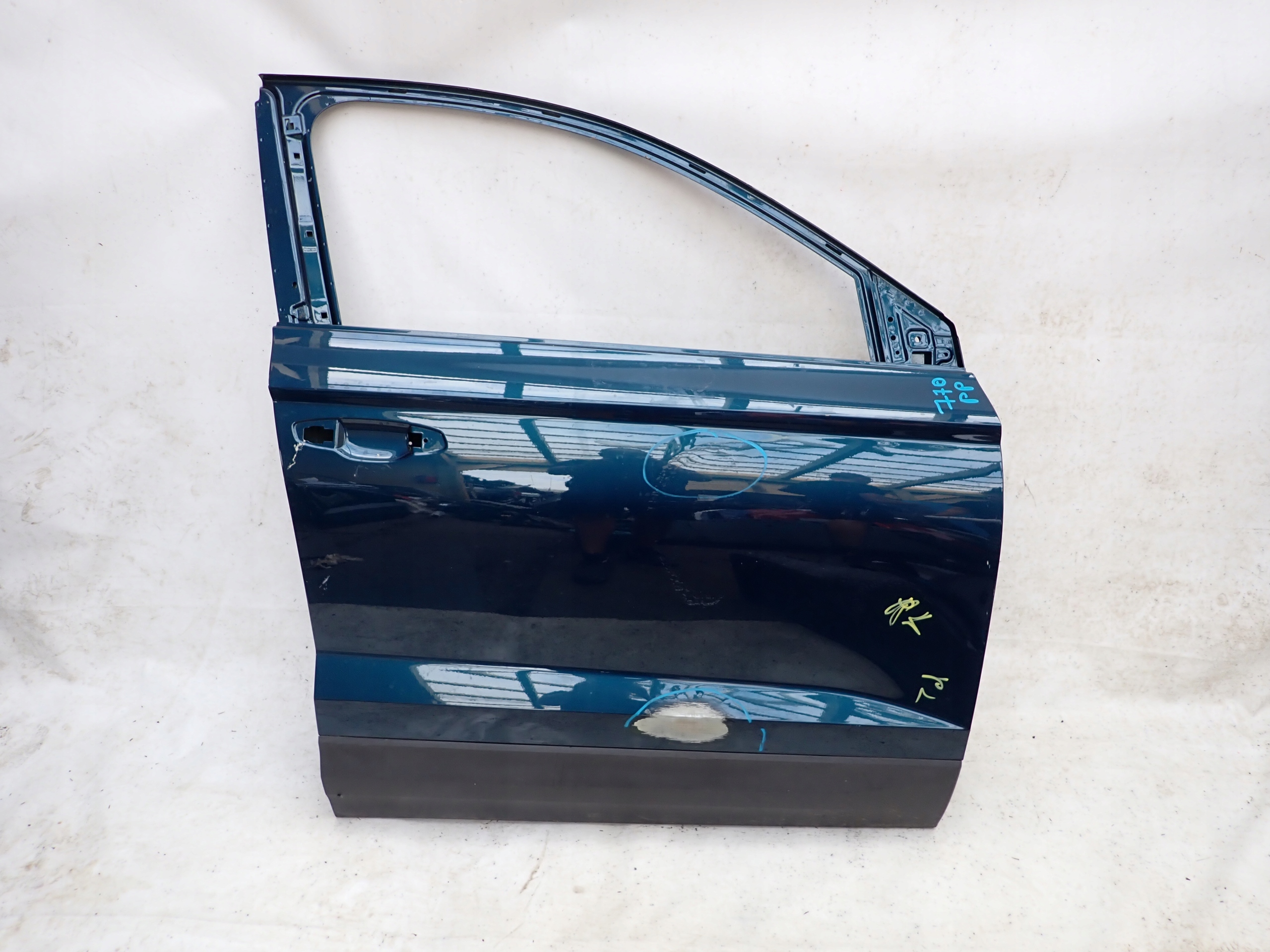 SKODA KAROQ 17-> door front front right
