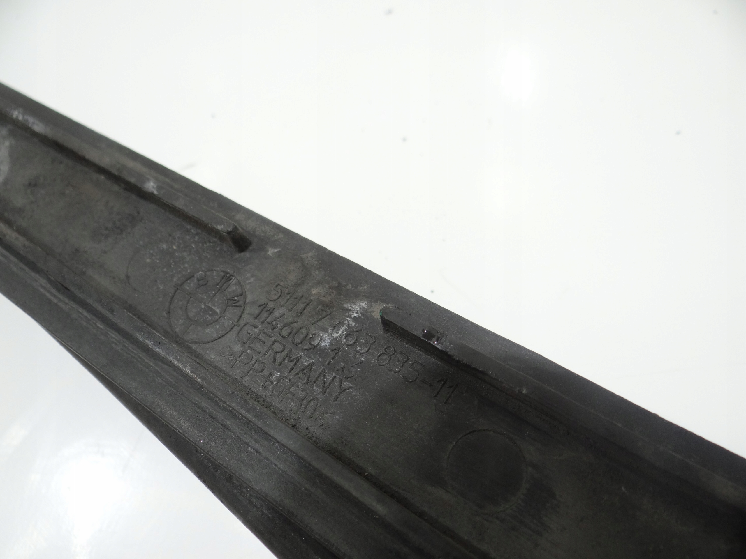 kryt lišta nárazníku předek BMW E60 E61 M PAKIET 7063835 (4623511)