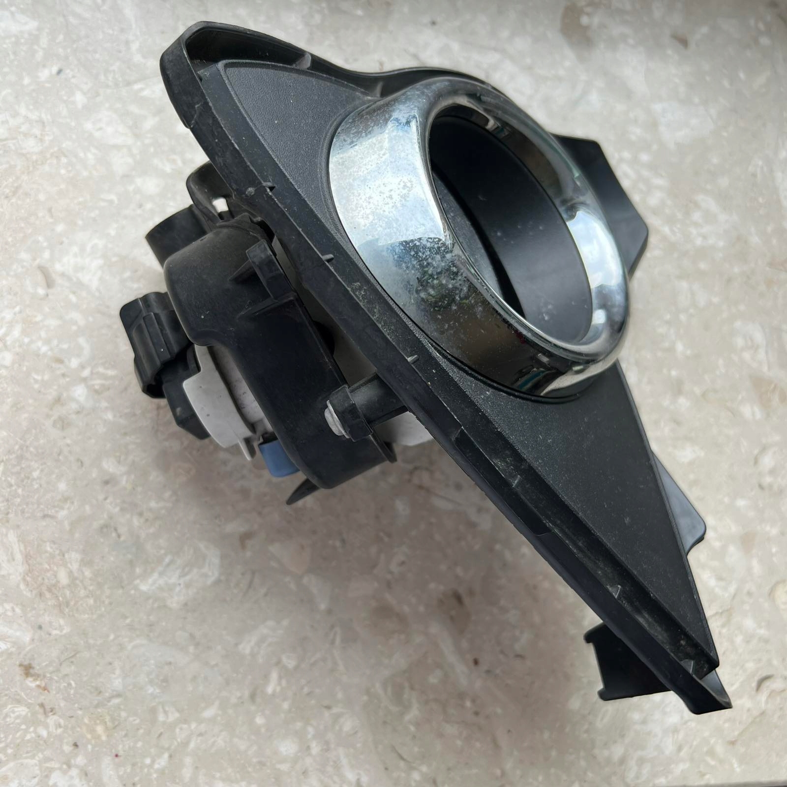 TOYOTA AURIS II 2 2012-2015 grid frame fog lights left fog light 81482-02280