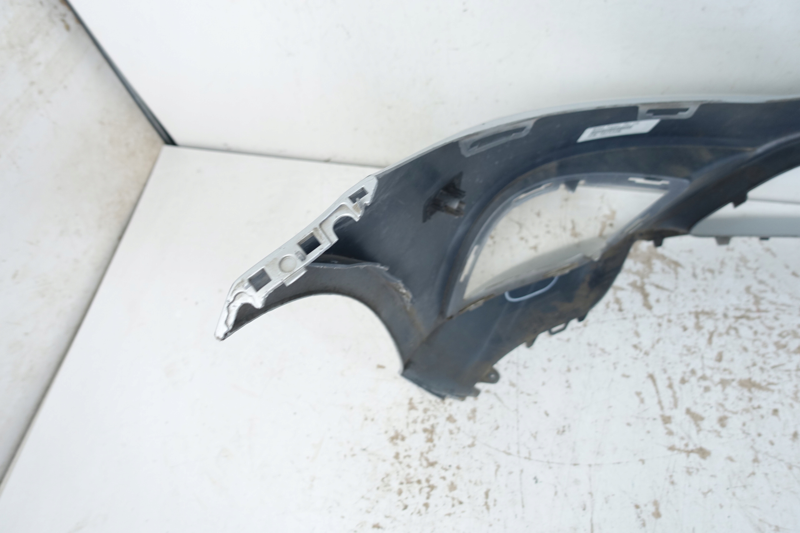 MERCEDES C-KLASA W205 LIFT 2018- bumper front front A2058851101