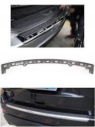 68111635AA - МОЛДИНГ ХРОМ ЗАДНІЙ БАМПЕР JEEP GRAND CHEROKEE WK2