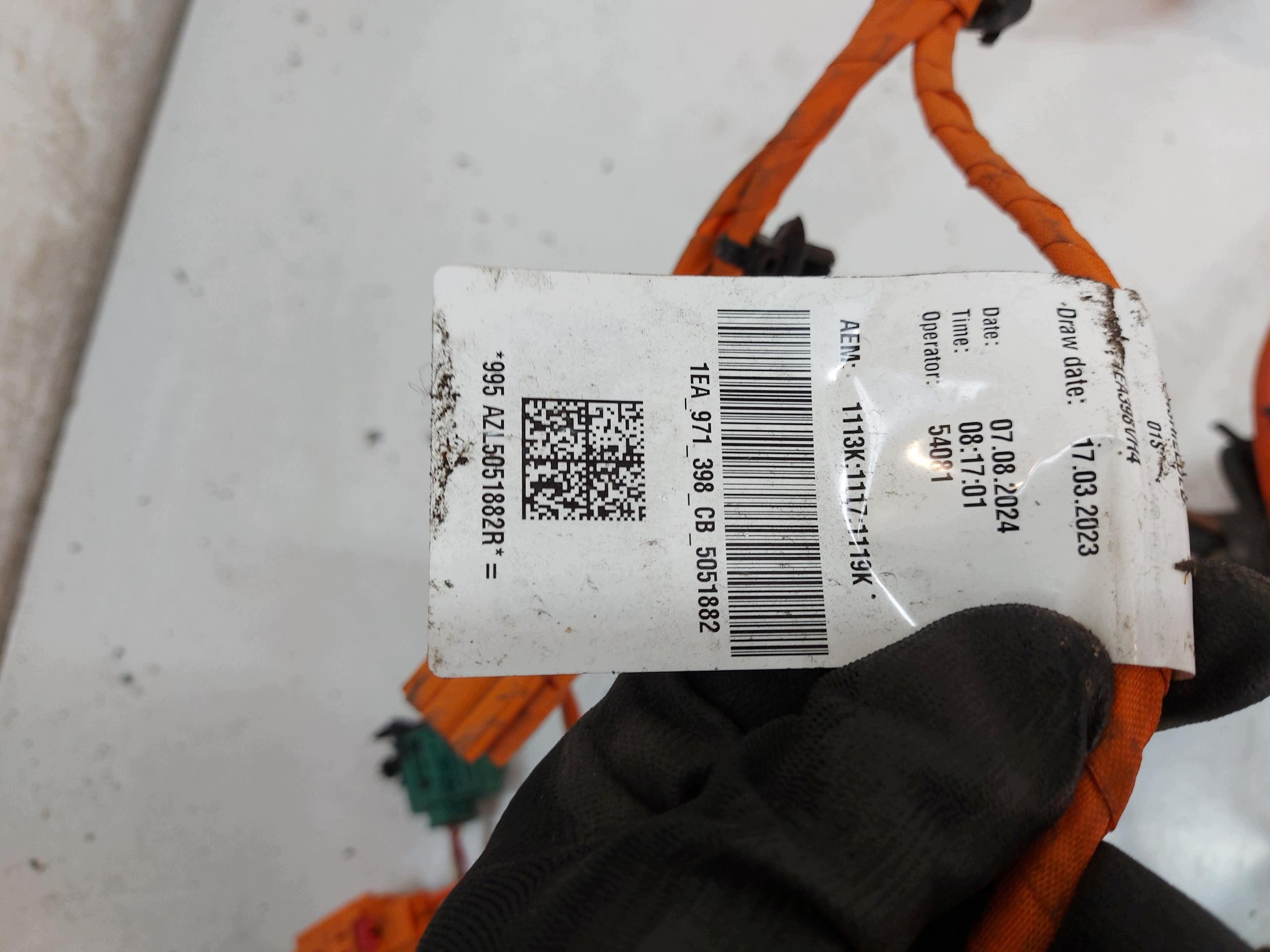 VW ID4 11A , 2024r SUV 5D bundle springing rear part 1EA971398CB