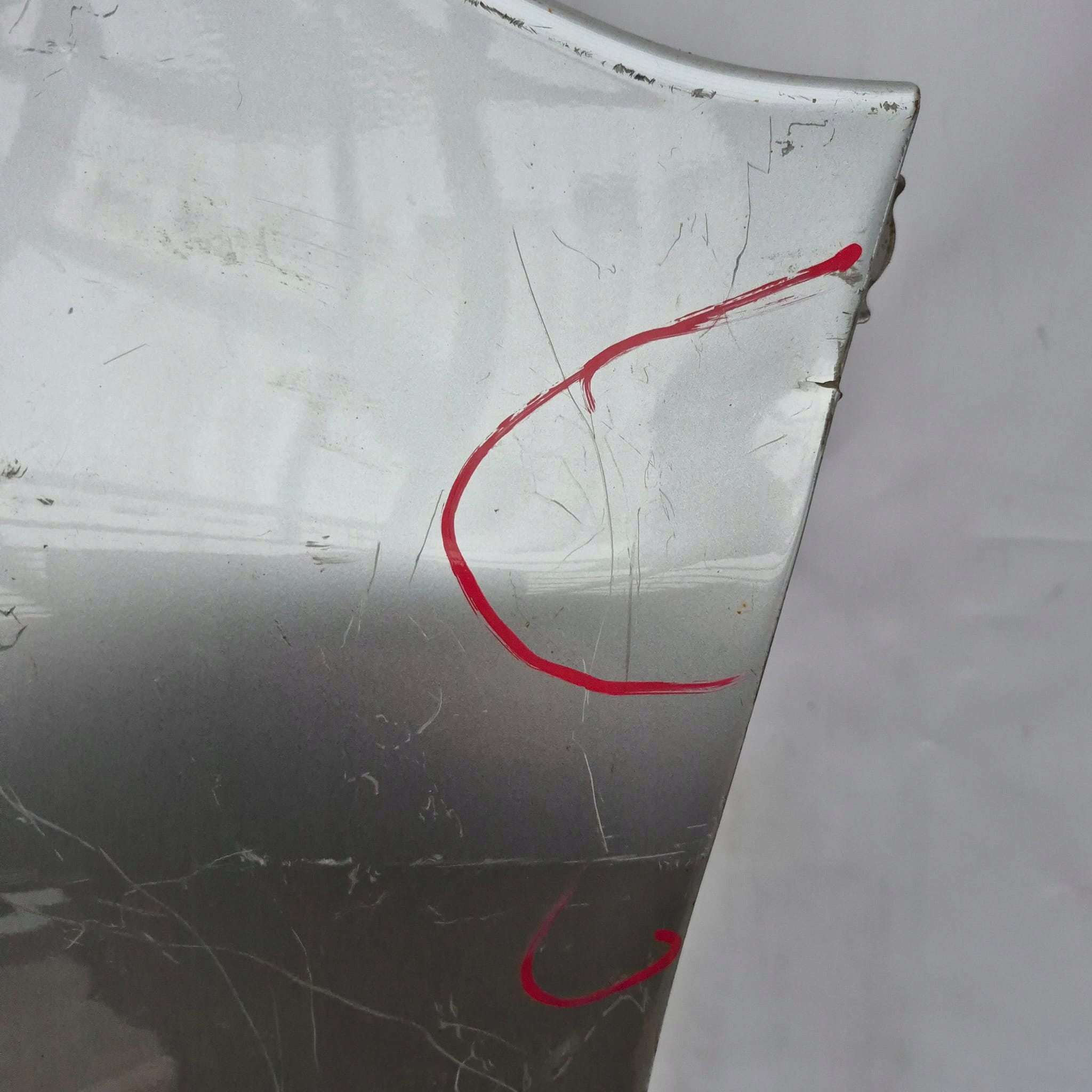 TOYOTA AURIS and 1 LIFT 09-13 fender front front left