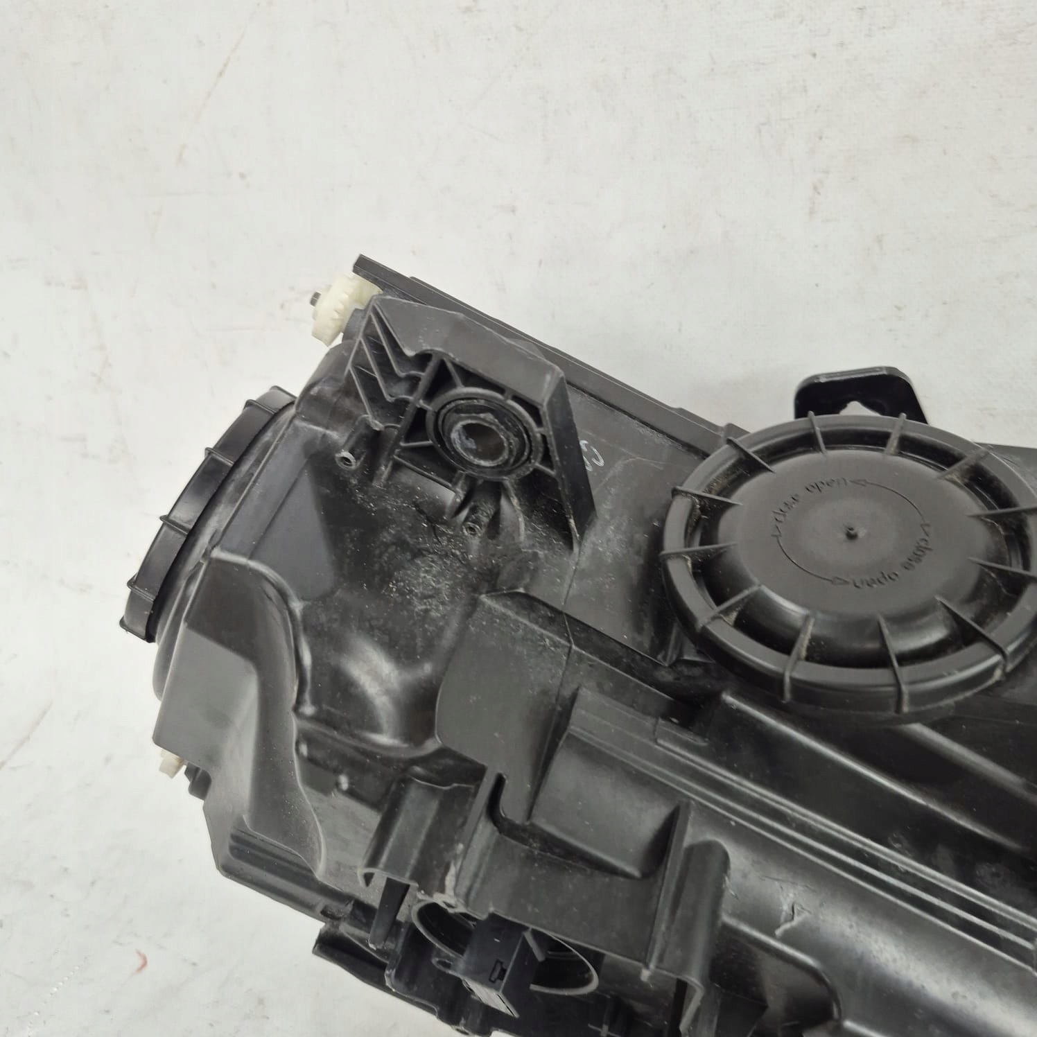 AUDI A3 8V 12-16 light left front front XENON 8V0941005
