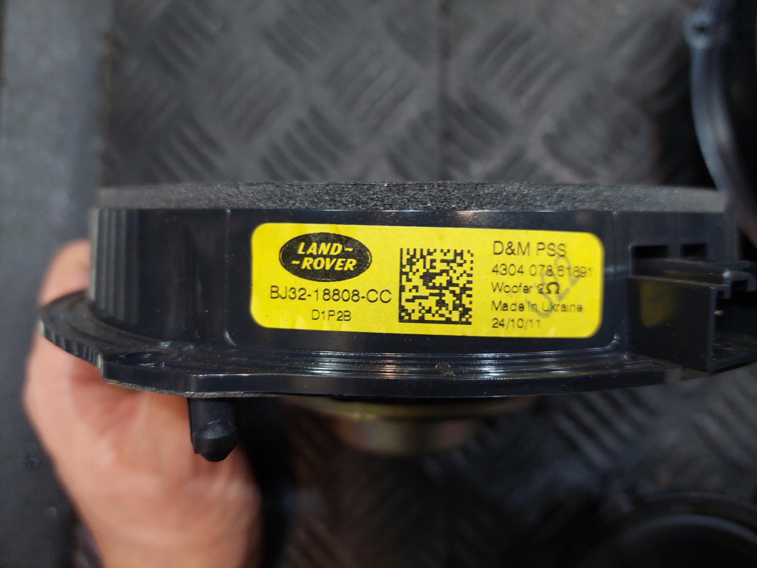 KOMPLET repráků reprák SUBWOOFER MERIDIAN RANGE ROVER EVOQUE L538