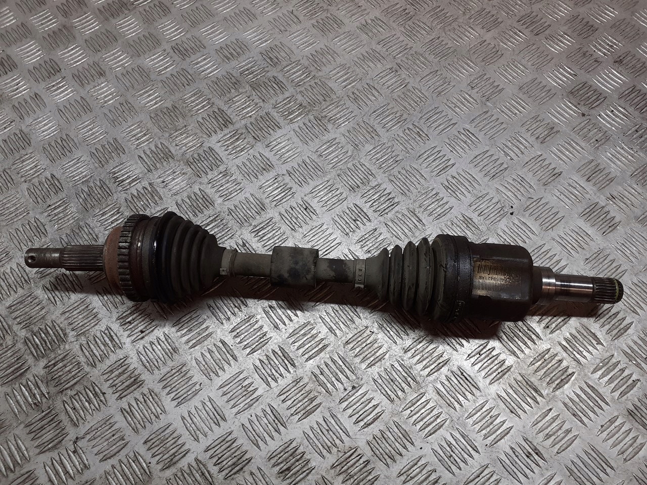 ПЫВВЫСЬ ЛІВА ПЕРЕДНЯ КРАЙСЛЕР PT CRUISER 2.0