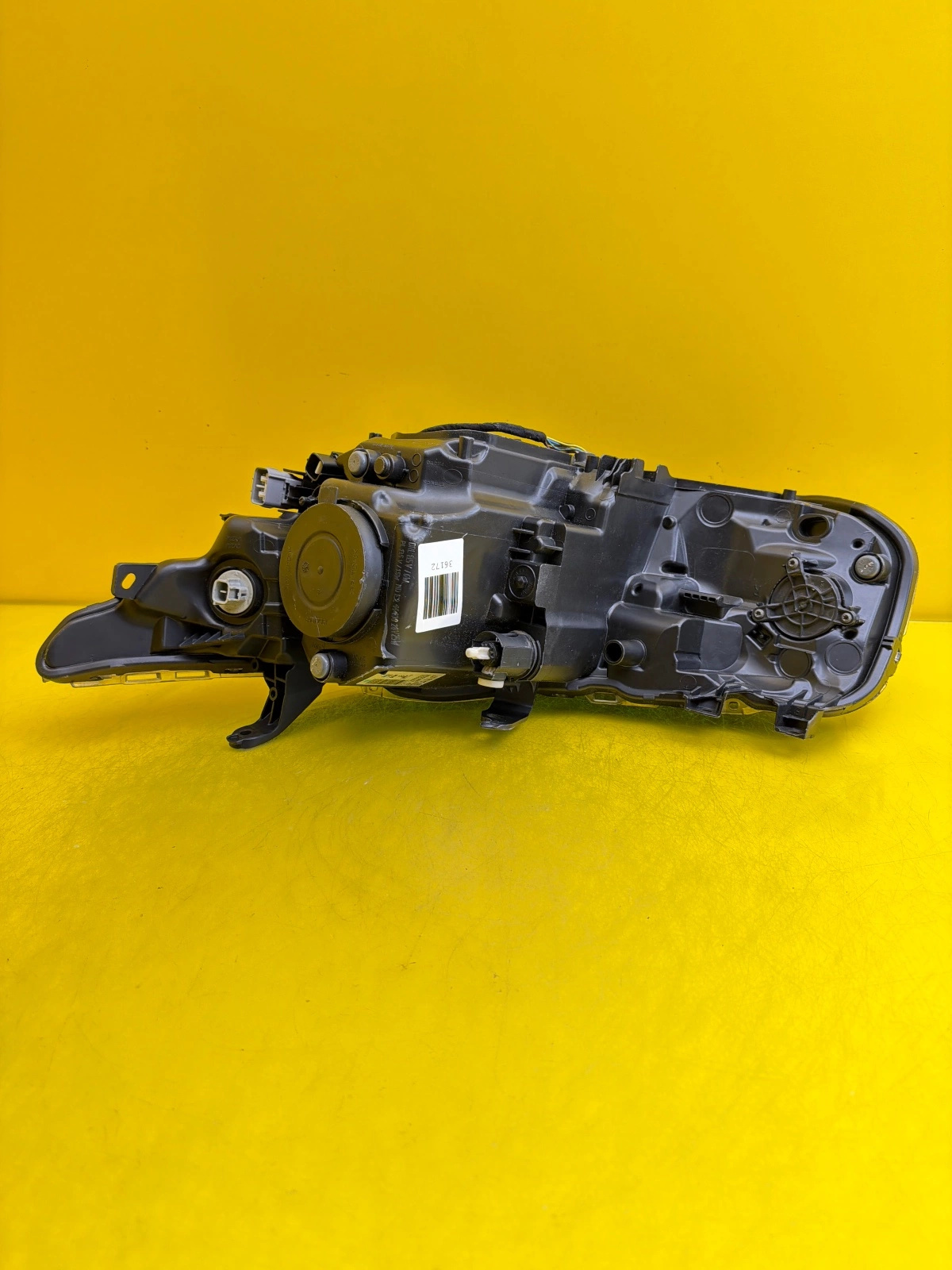 light right front Toyota Auris II Lift 2015- Full Led 81110-02K60
