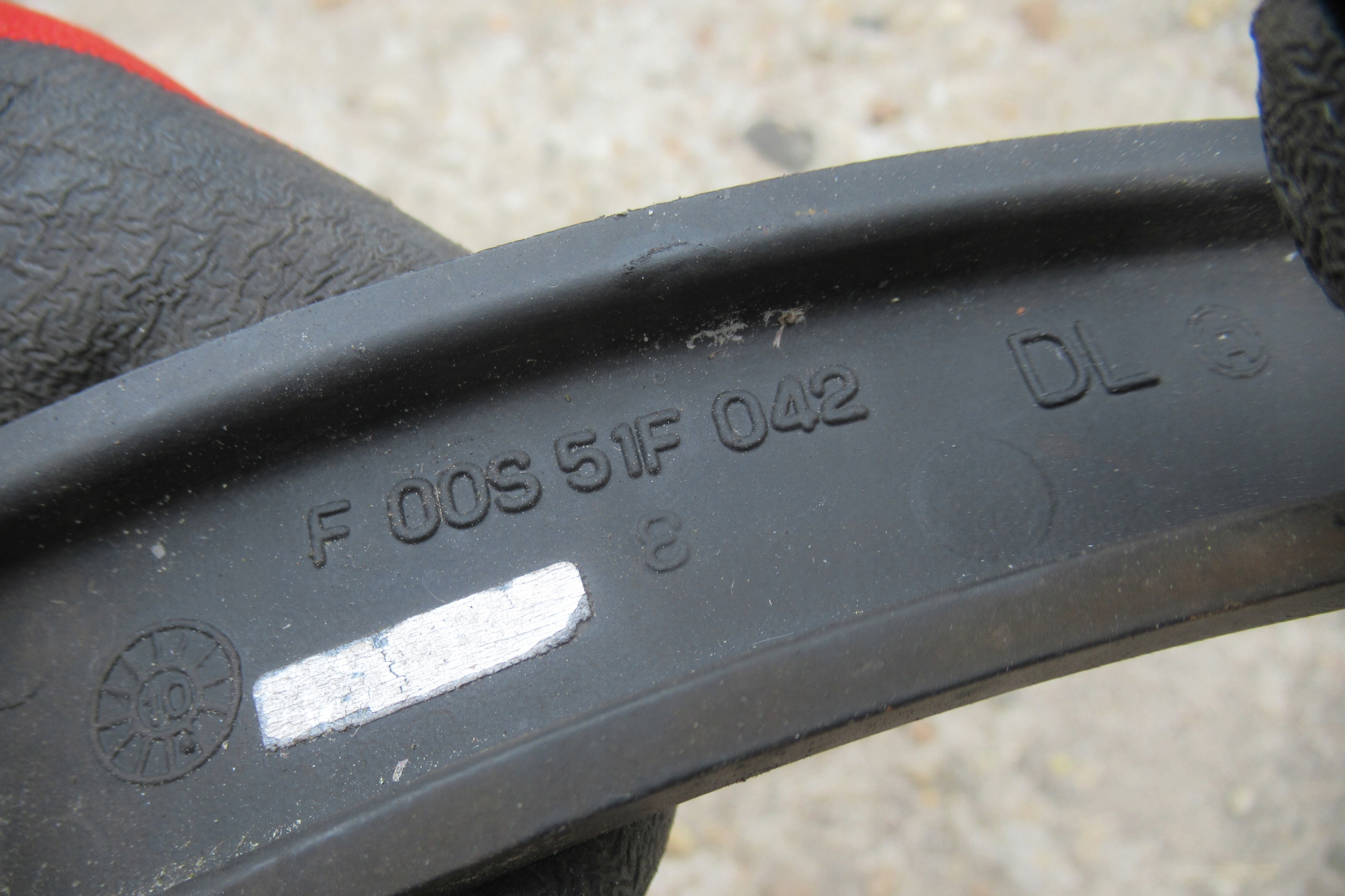 HYUNDAI IX55 10R wiper left front
