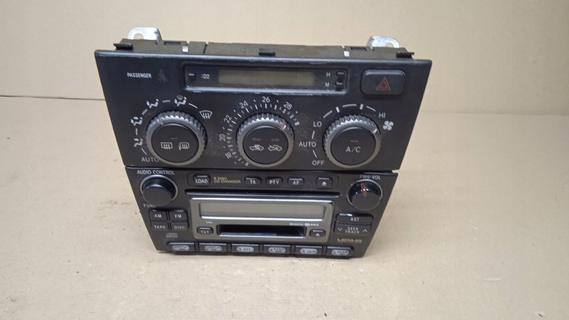 IS200 І FL РАДІО 86120-53090 ПОШКОДЖЕНИЙ КАРТРИДЖ