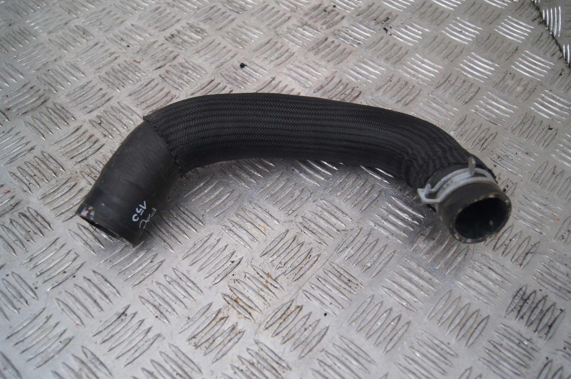 Chrysler Pacifica Шланг Радиатора 2017-