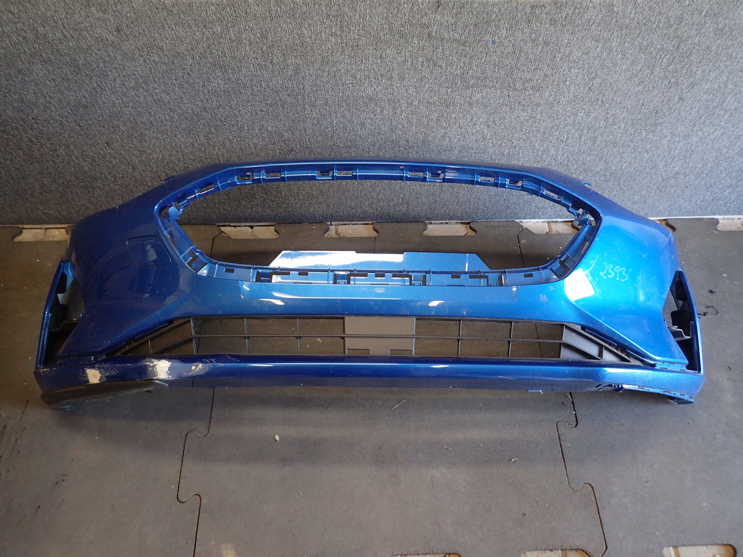 nárazník předek FORD FOCUS MK4