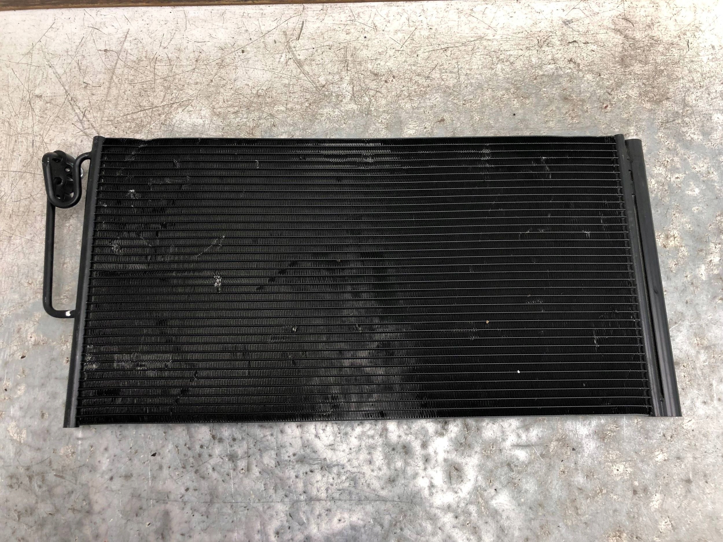 Radiateur climatisation MINI R50 8FC351309