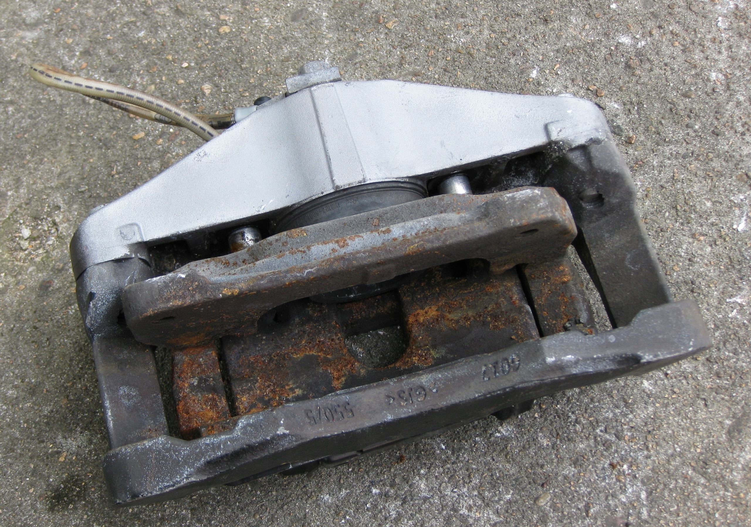 JAGUAR XJ X351 FL 3.0D 16R caliper brake right front