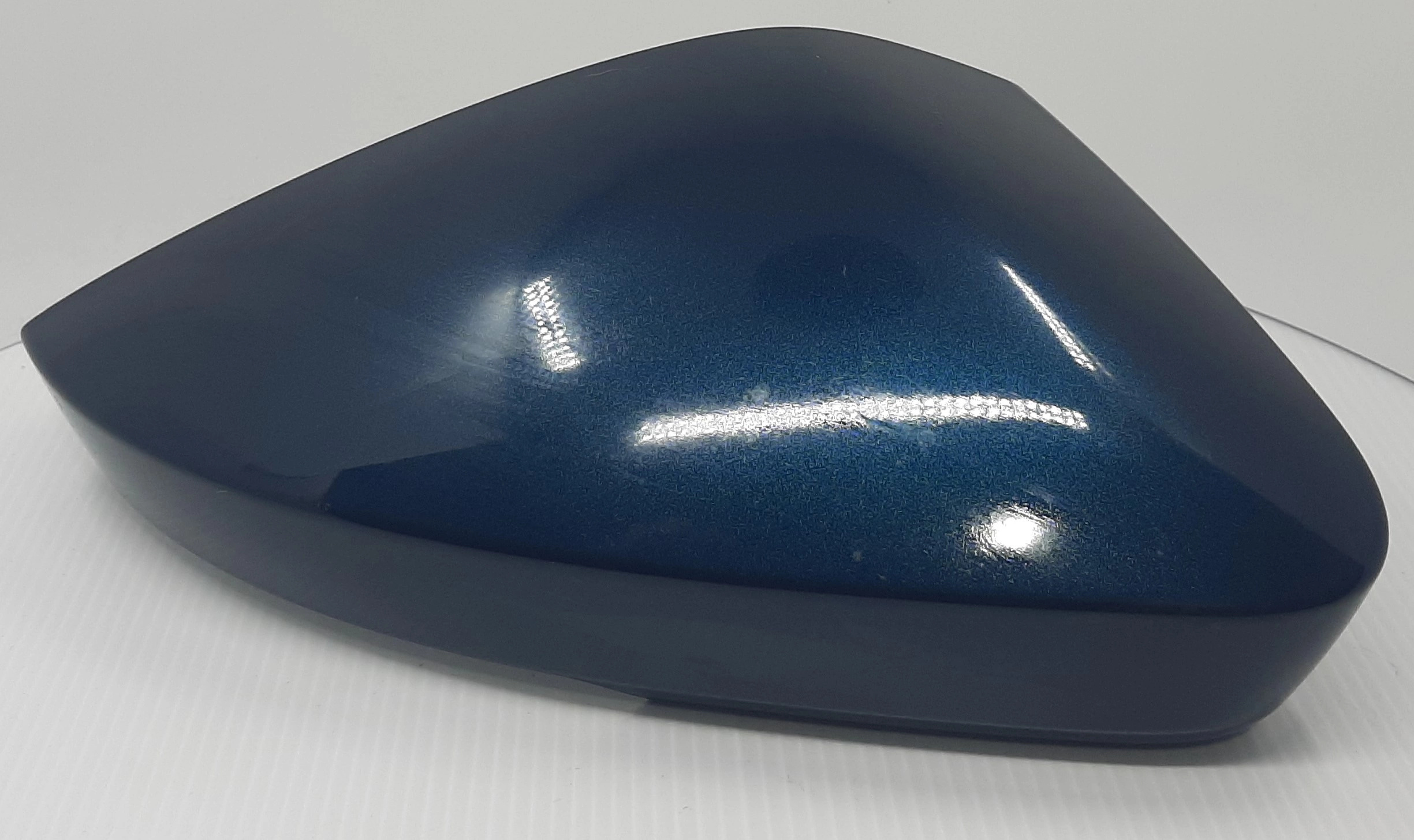 cover mirrors right Skoda Scala without dosw.