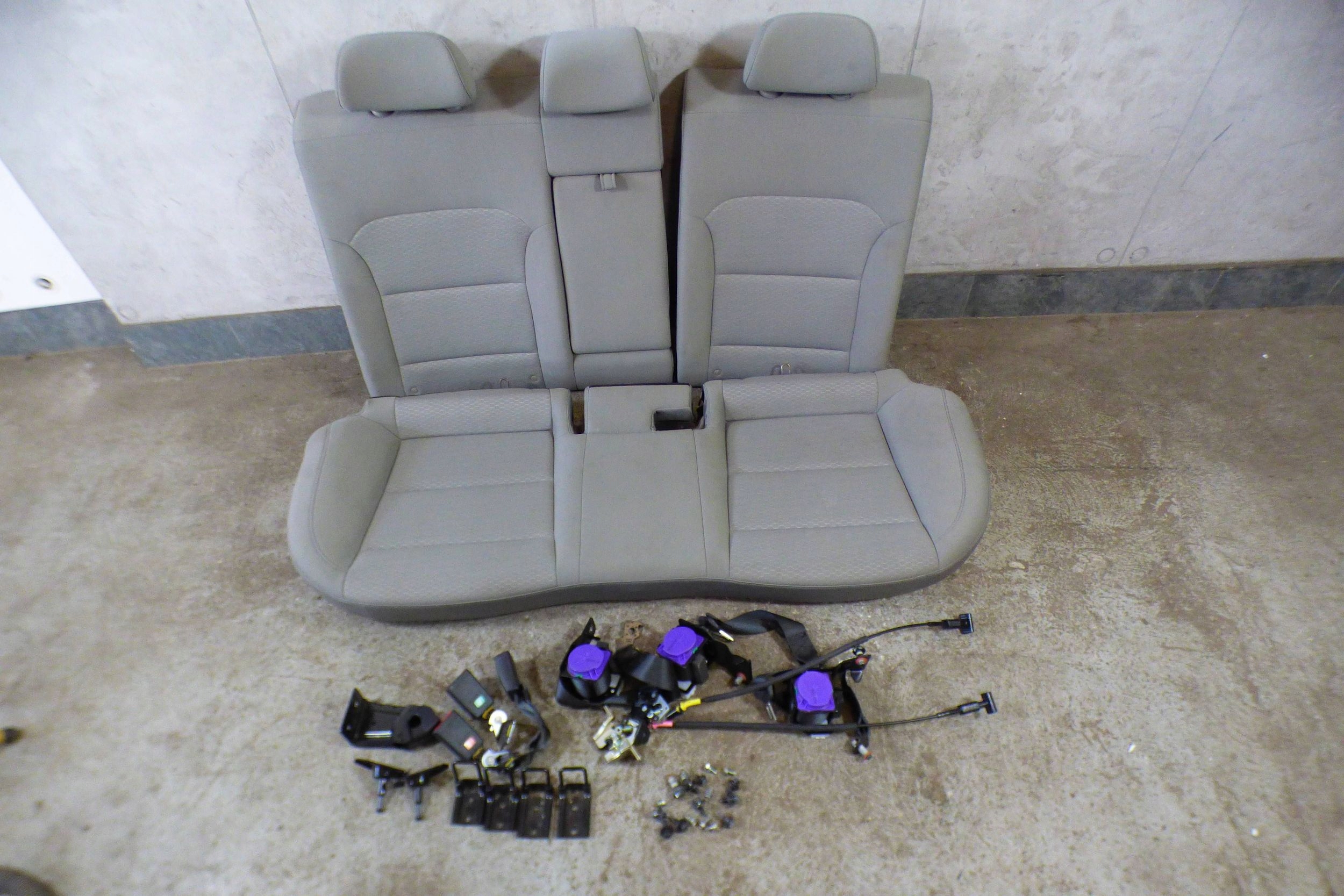 Hyundai Elantra VI Sitz heck KPL. st.BDB