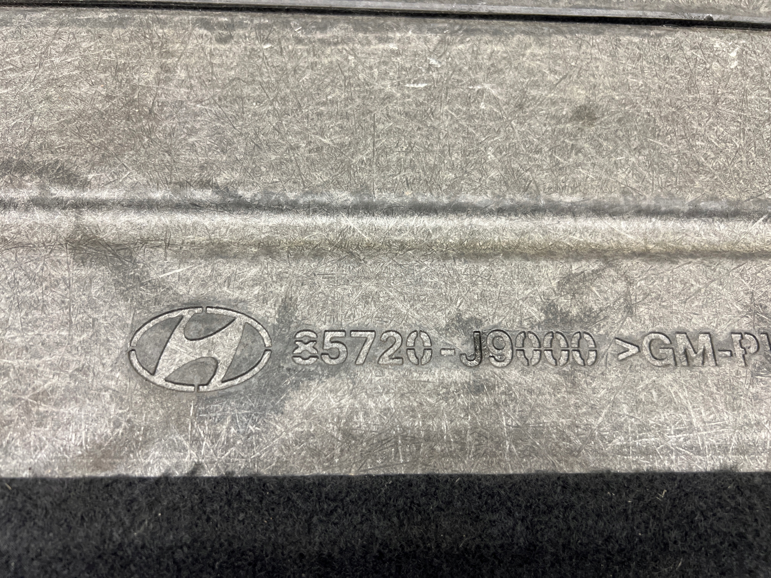 Hyundai Kona floor cover boot 85720-J9000