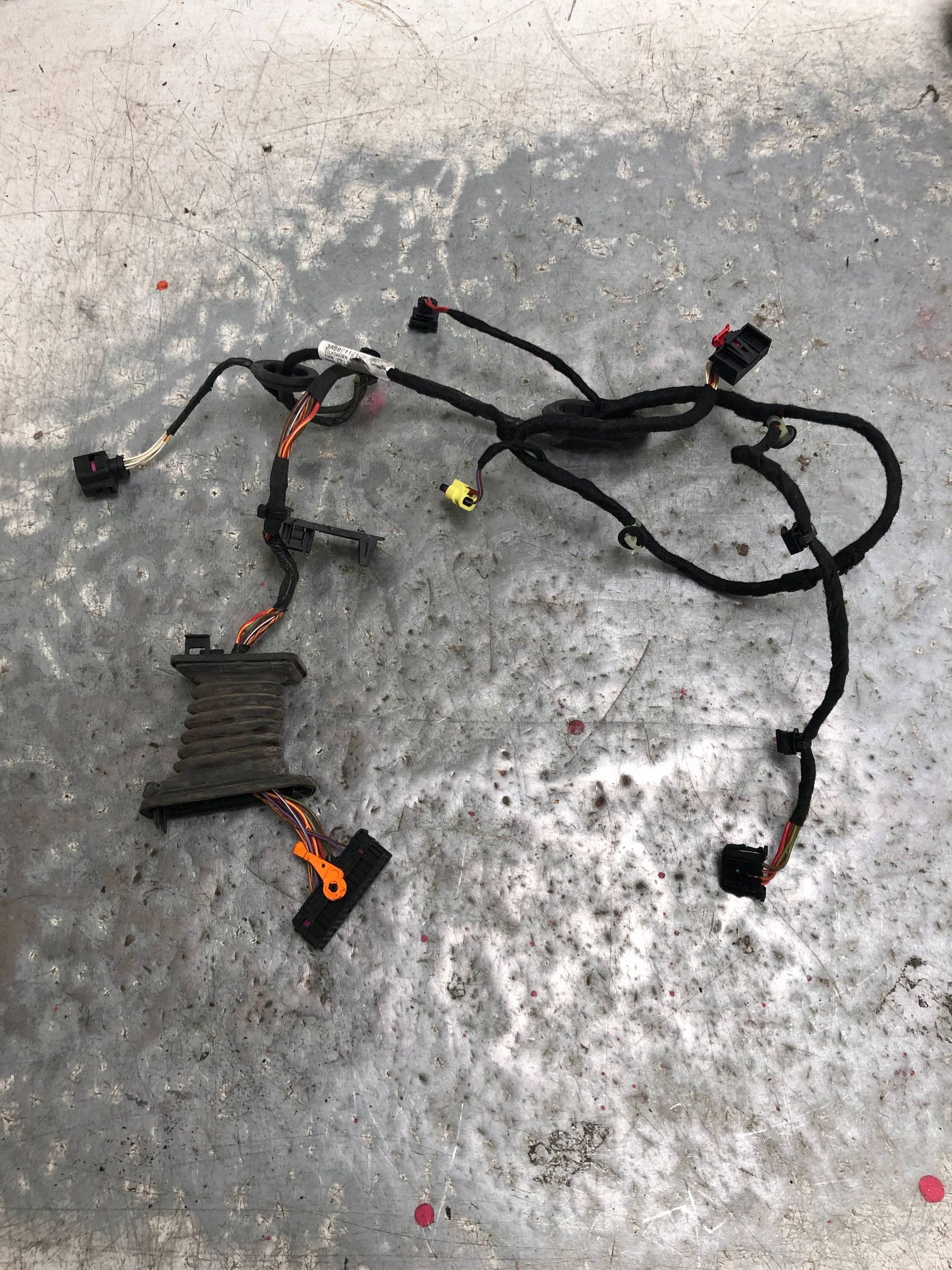 bundle wiring door right front VW PASSAT B7 KOMBI 3AB971121CF