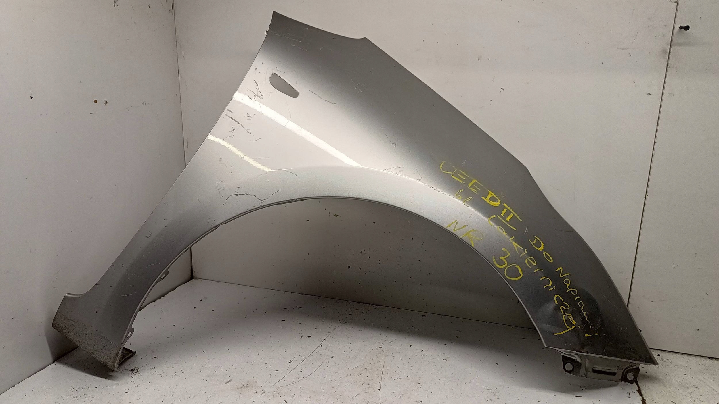 KIA CEED II fender front front right NR 30 2012