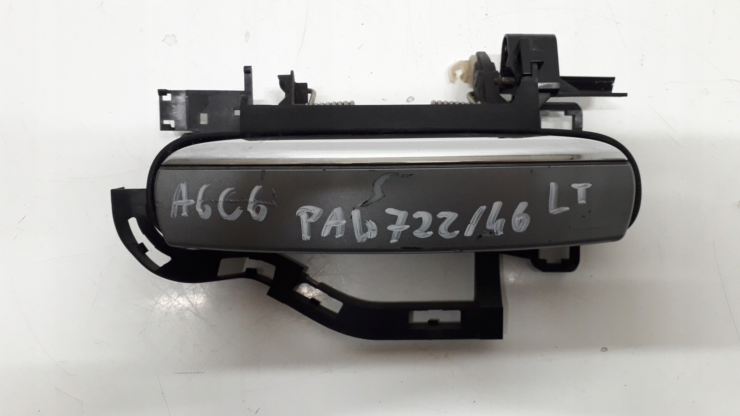 AUDI A6 C6 KLAMKA DRZWI LEWA TYLNA