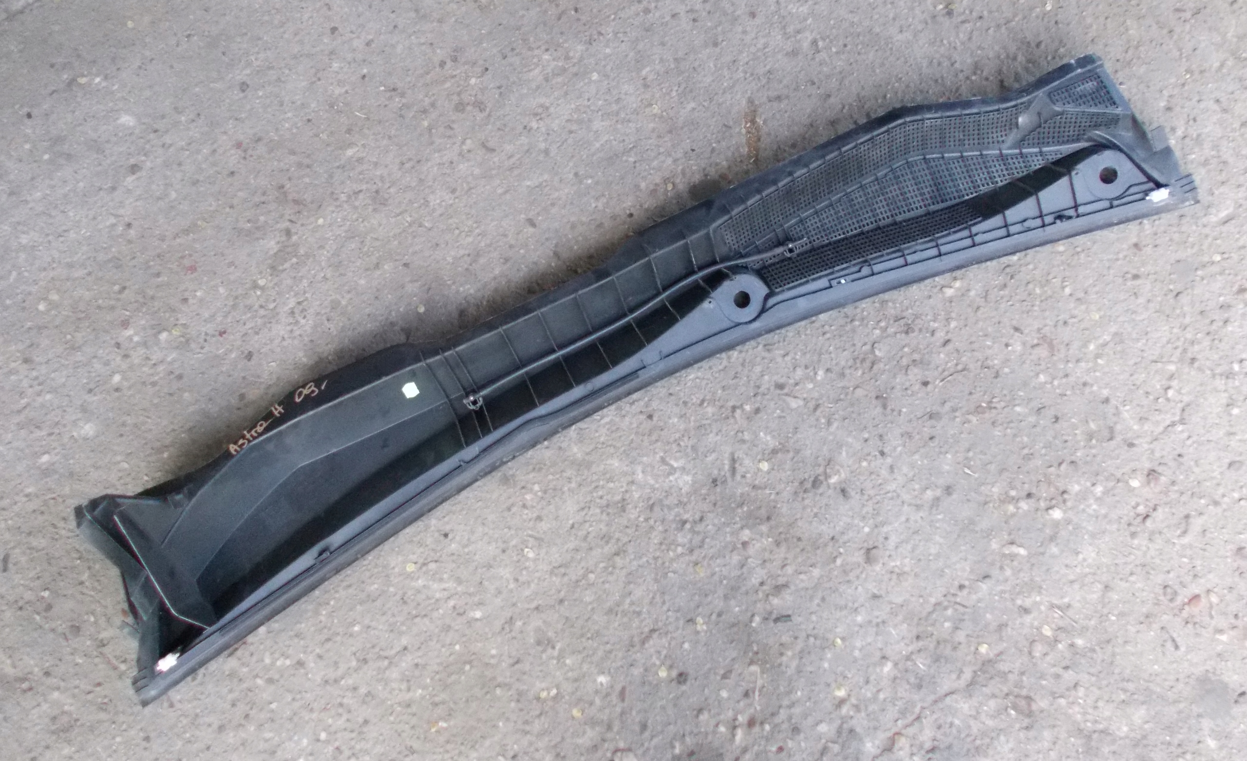 OPEL ASTRA H KOMBI 09R torpedo 24463382