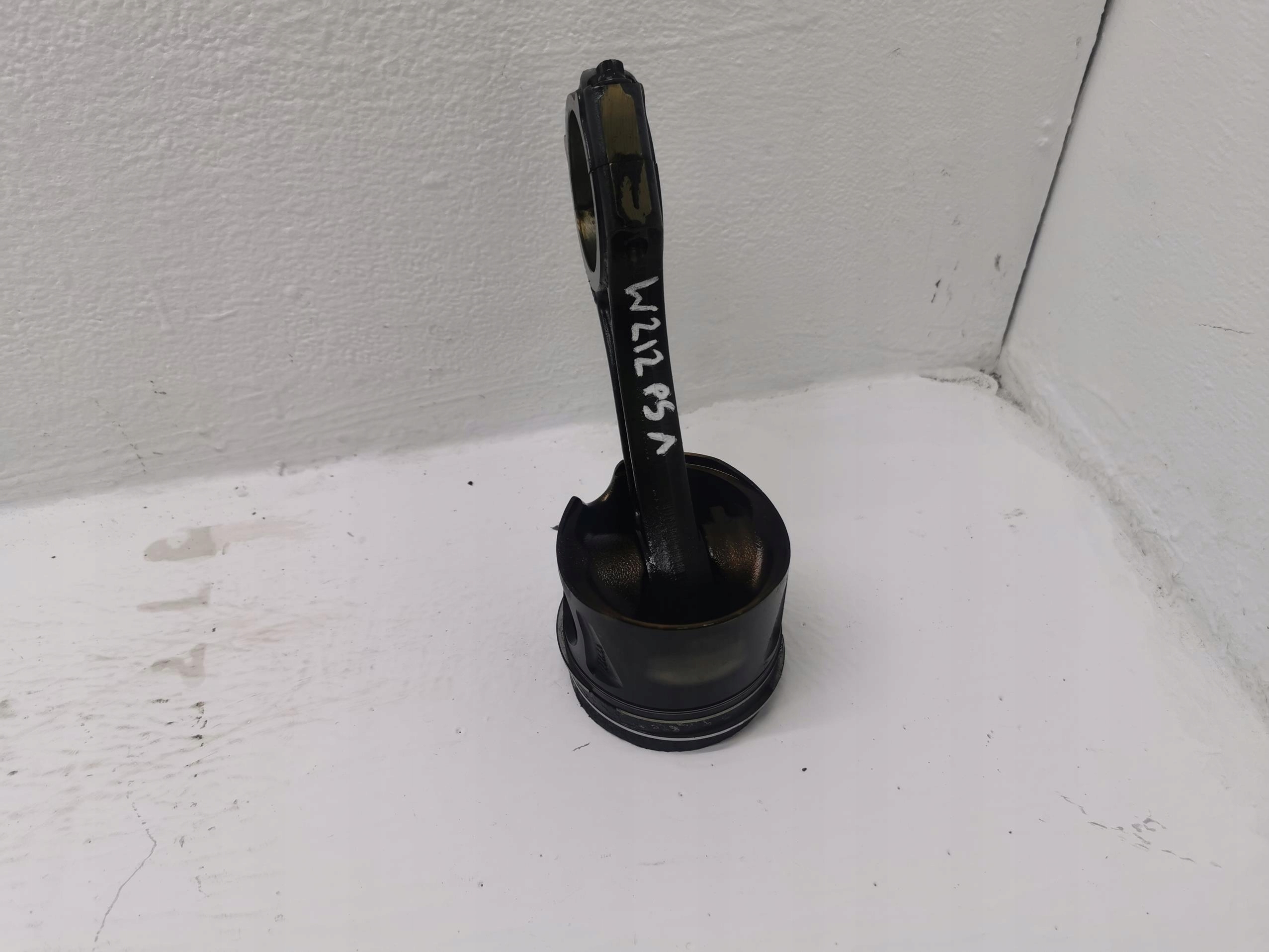 piston connecting rod MERCEDES E-KLASA W212 2.2 CDI 651900