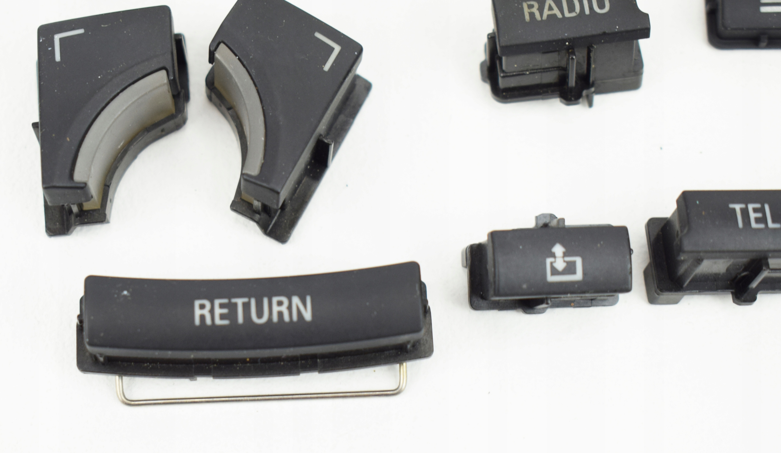 AUDI A4 B6 B7 A3 8P RNS-E KLAWISZ button PRZYCISKI GUZIKI OPIS !!