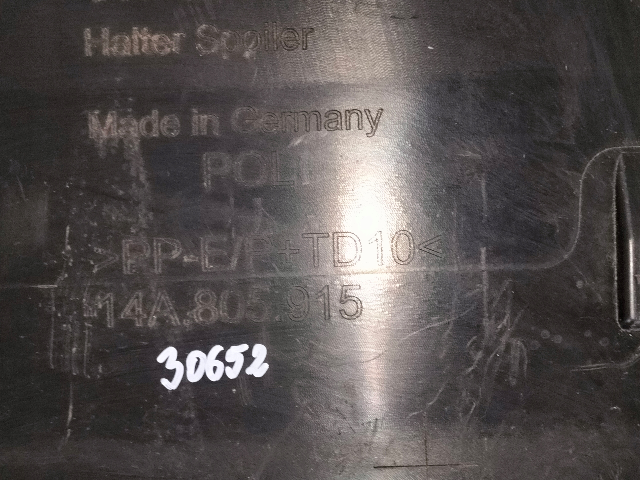 Blende Abdeckung abdeckung unter Stoßstange vorne VW ID7 AERO 413 22