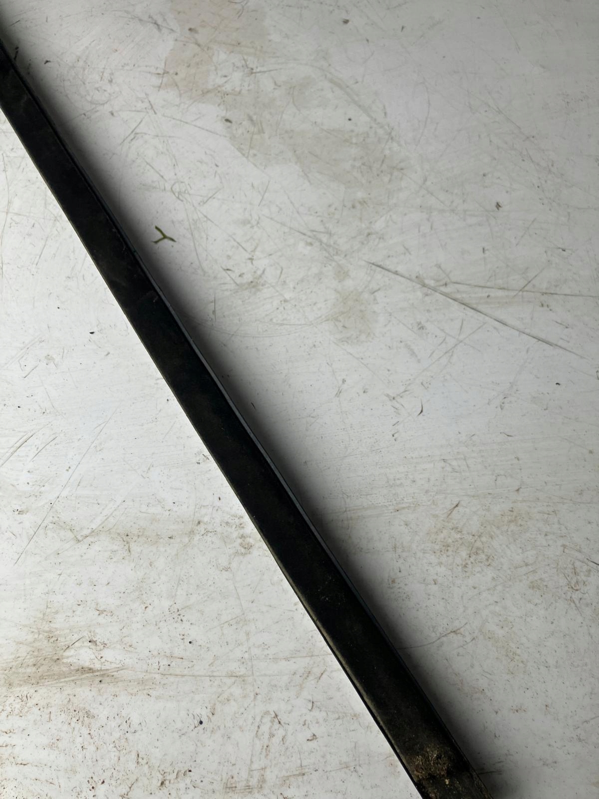 moulding dust CHROM door right front RENAULT LATITUDE