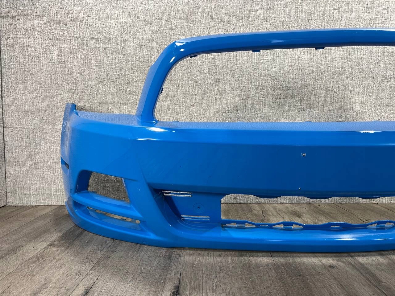 FORD MUSTANG V 2013-2015 nárazník předek DR33-17C831-A