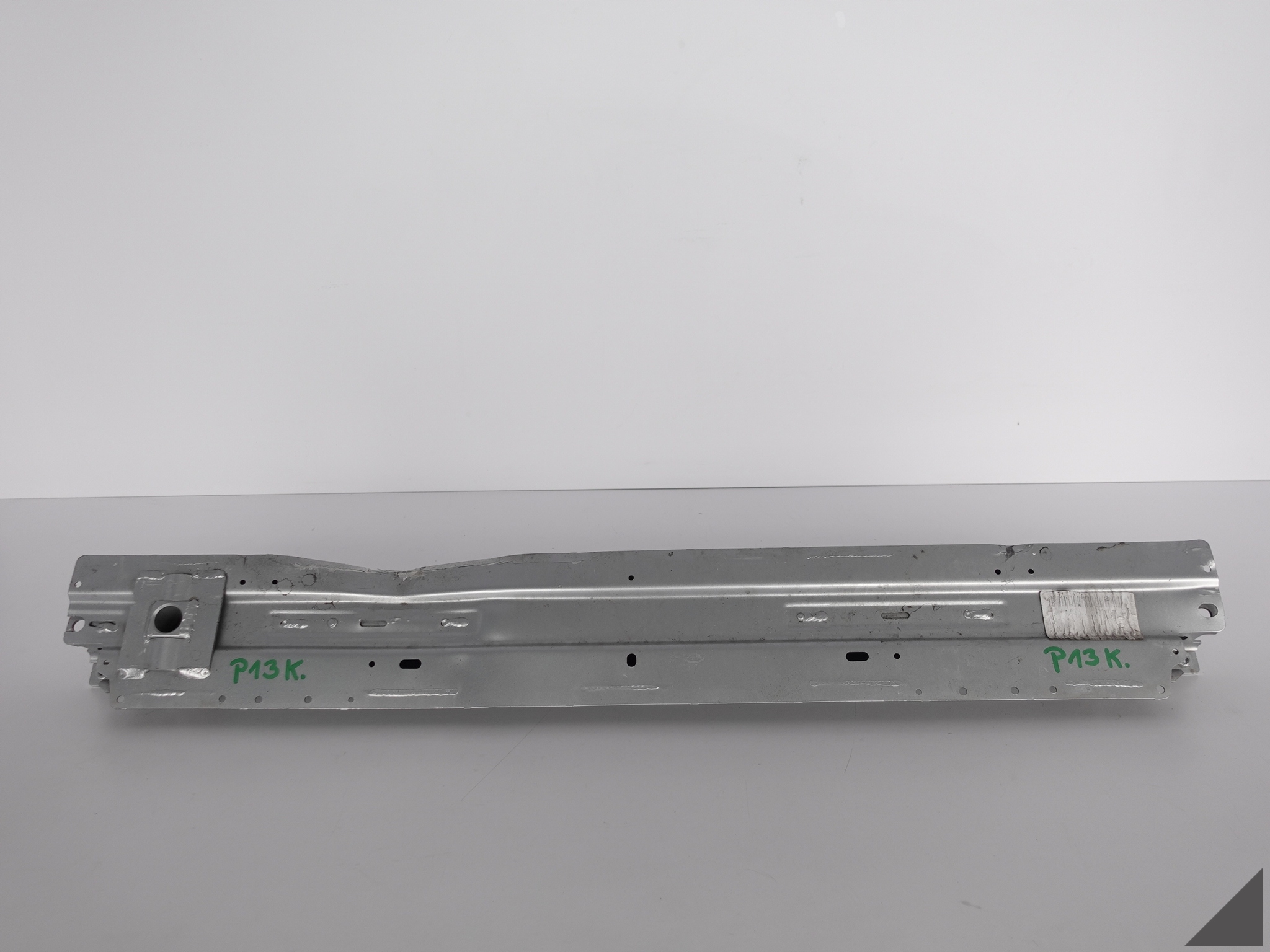 JAGUAR XE XF X260 F-PACE X761 VELAR BELKA PRZÓD