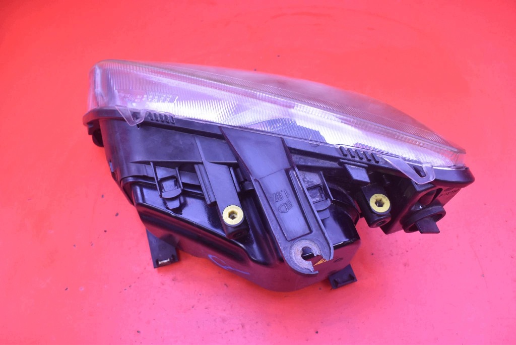 REFLEKTOR right light front XENON EU 270606 FORD FOCUS C-MAX MK1 03-07