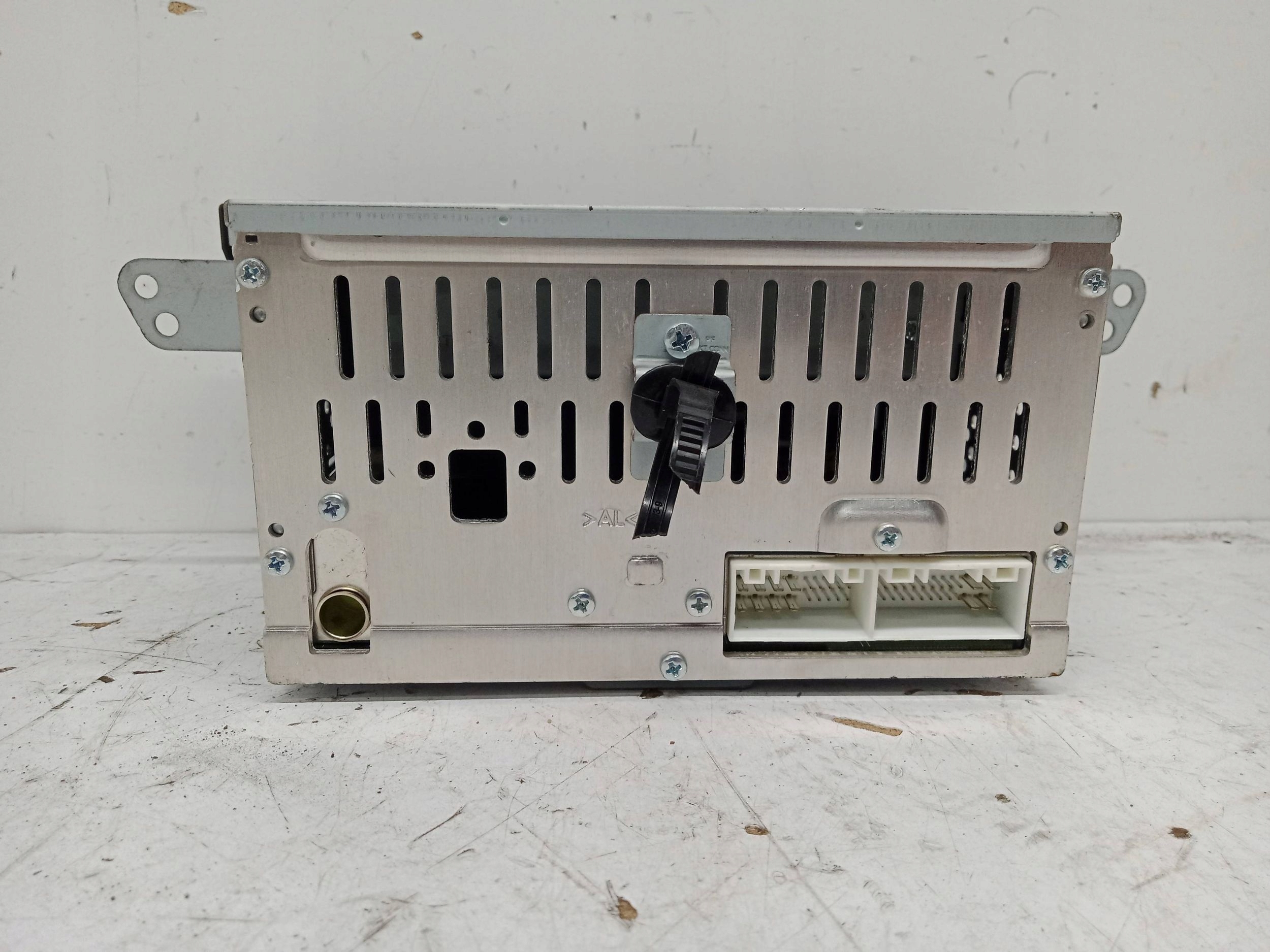 RADIO CD MP3 RDS BLUETOOTH HYUNDAI I20 II 96170C8250SDH