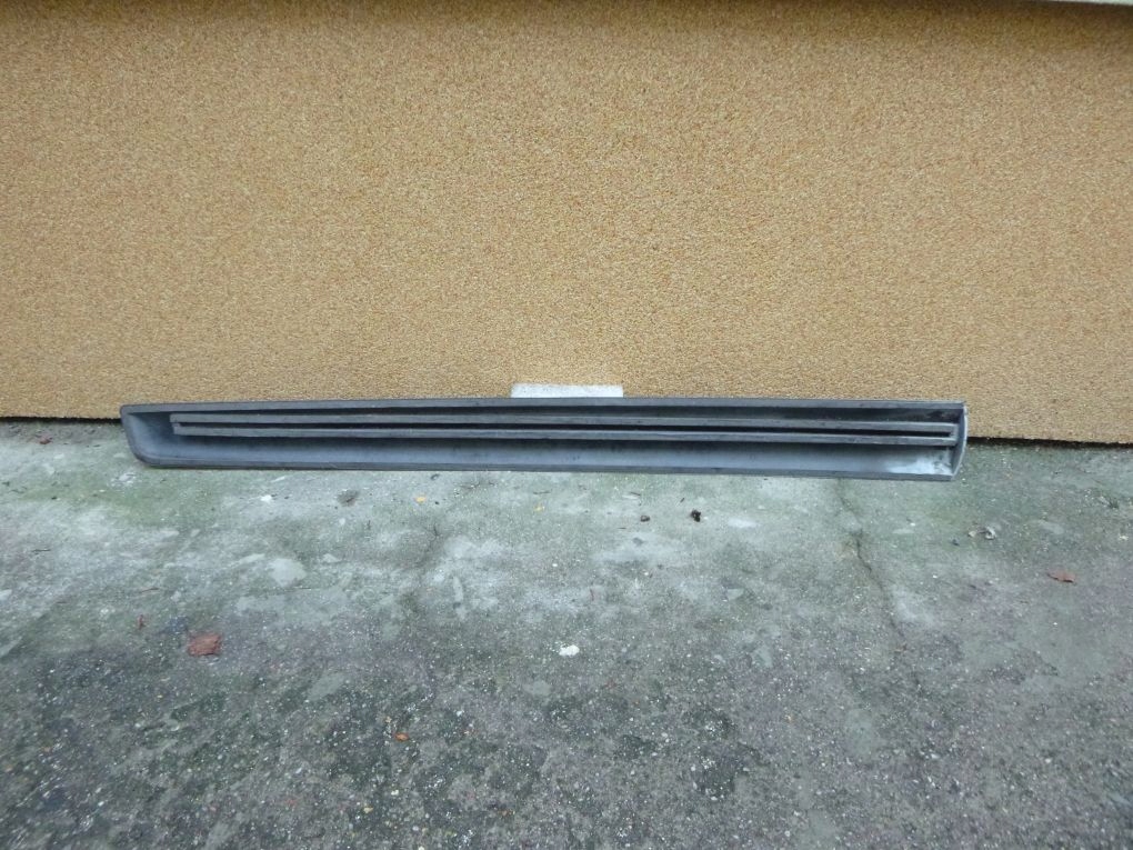 LAND CRUISER J 150 moulding door right front