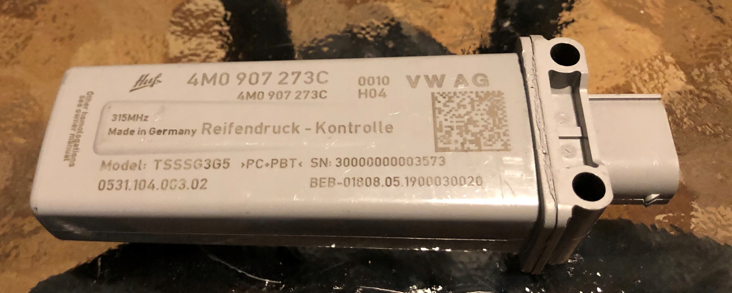 STEROWNIK KONTROLI CIŚNIENIA W OPONACH AUDI Q7 4M