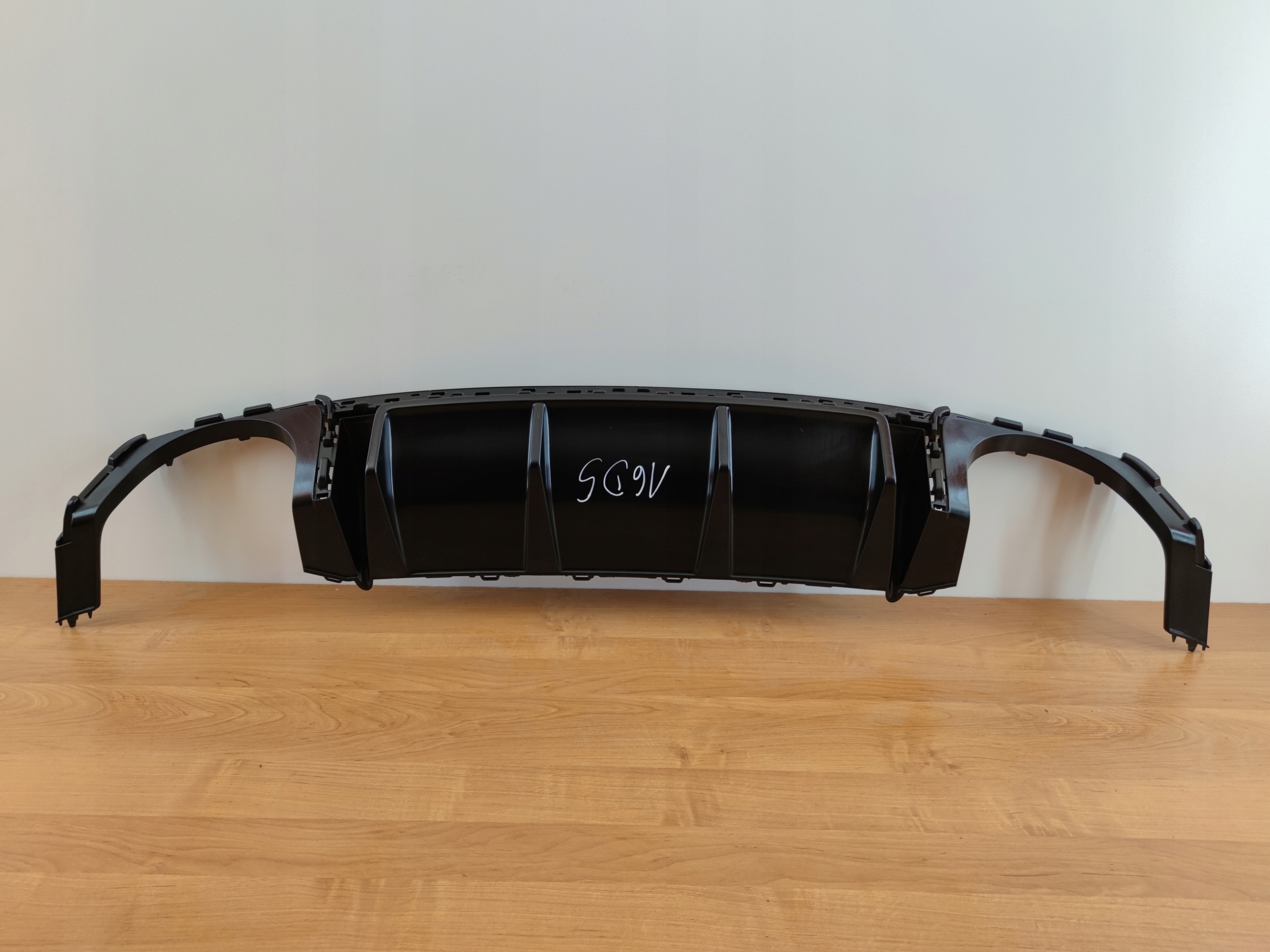 AUDI TT 8S TTRS RS SPOILER diffúzor zadní doplněk