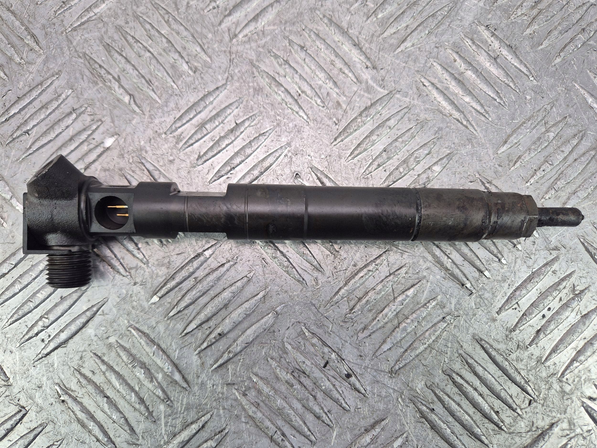 Mercedes C250 CDI W204 injector A6510700587 OM651911