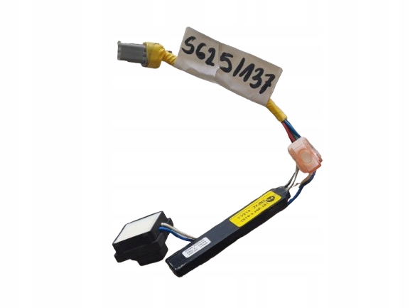 KIA SPORTAGE 4 IV 15- ANTENA WZMACNIACZ KLAMKI PRAWY PRZÓD 82667D9000