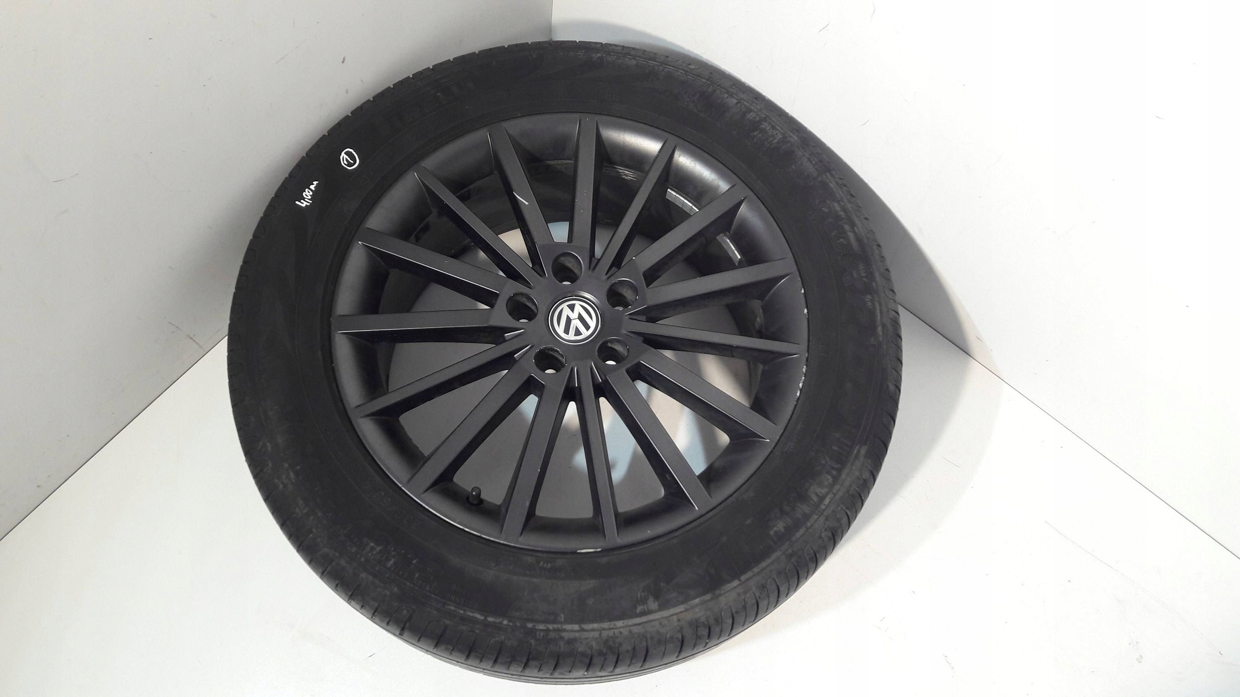 Volkswagen PASSAT B7 discs aluminium R18 5E0601025K